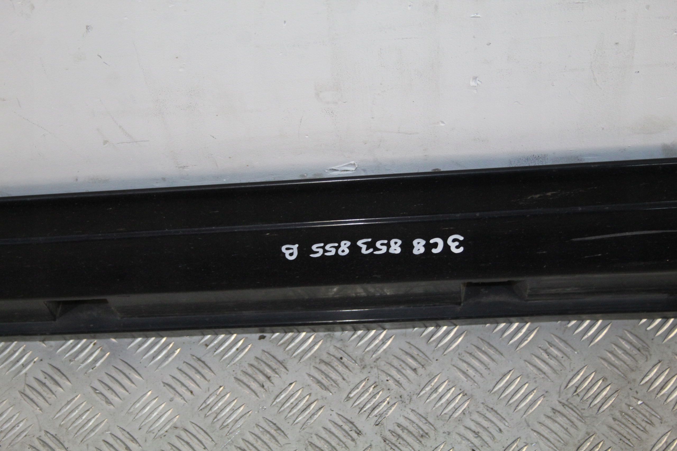 cap threshold threshold left VW PASSAT CC 3C8