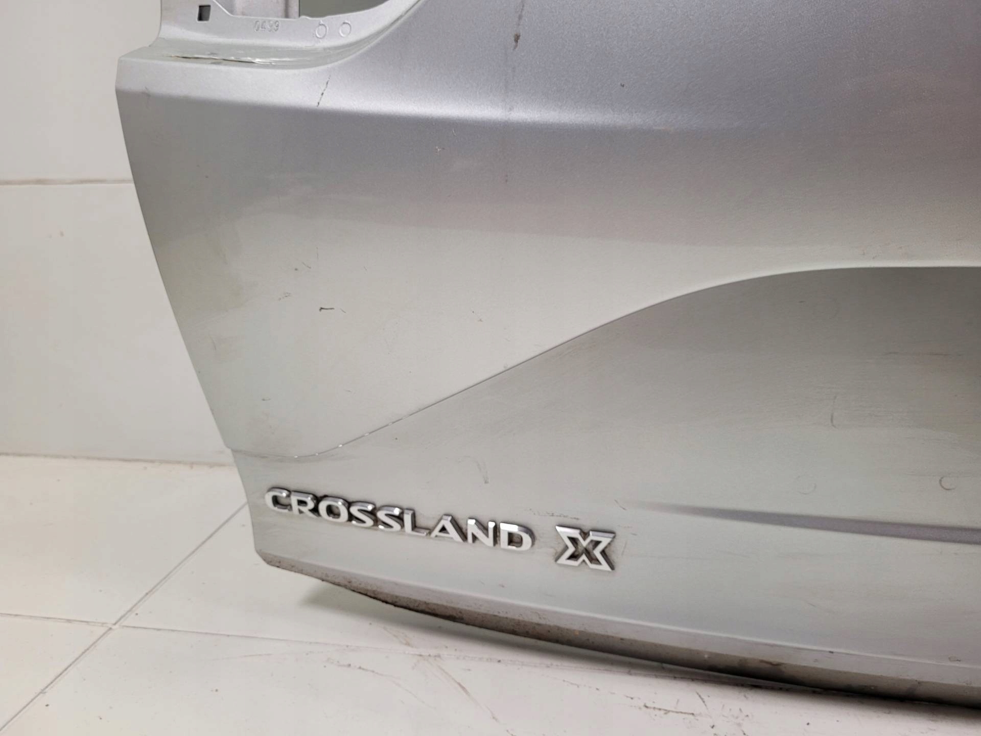 rear trunk door boot Opel Crossland X 2019