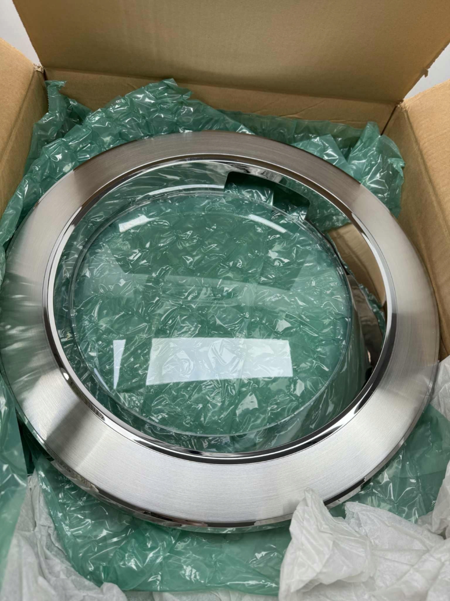 Ramka zewnętrzna drzwi DC97-14328N do pralki Samsung