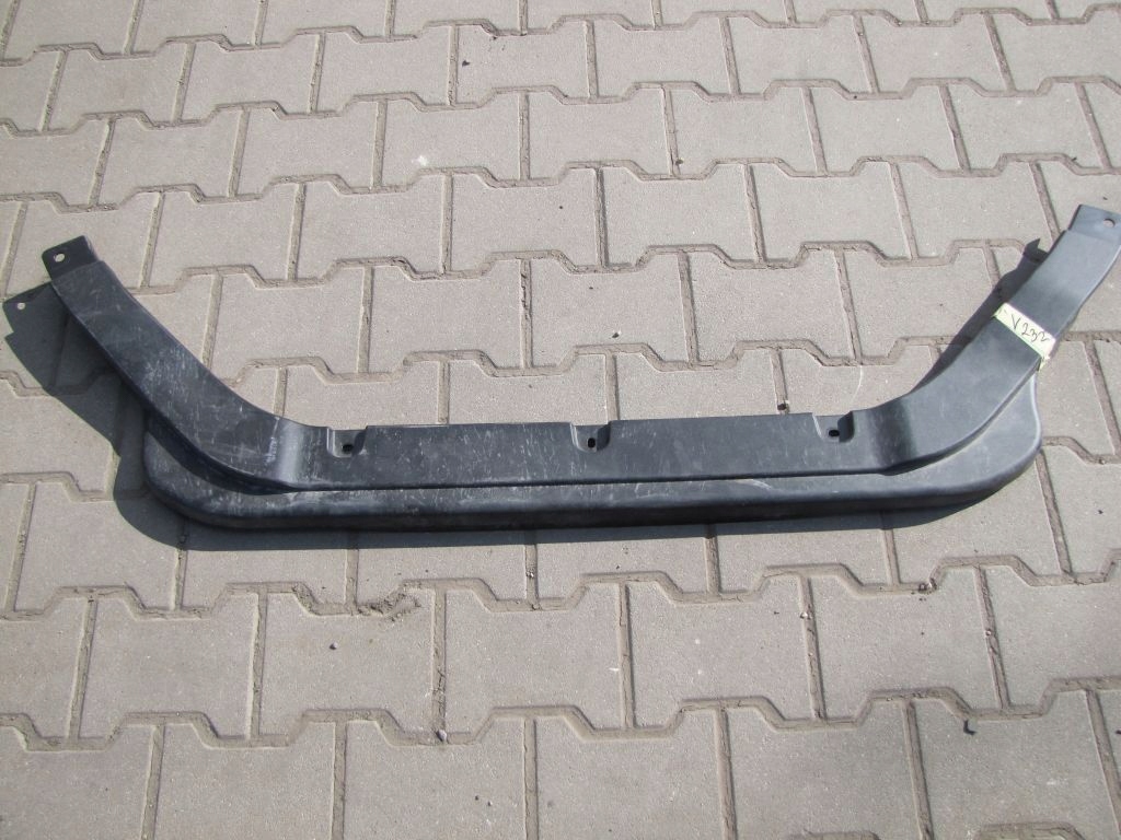 VOLVO XC60 II kryt Horn stěny předního