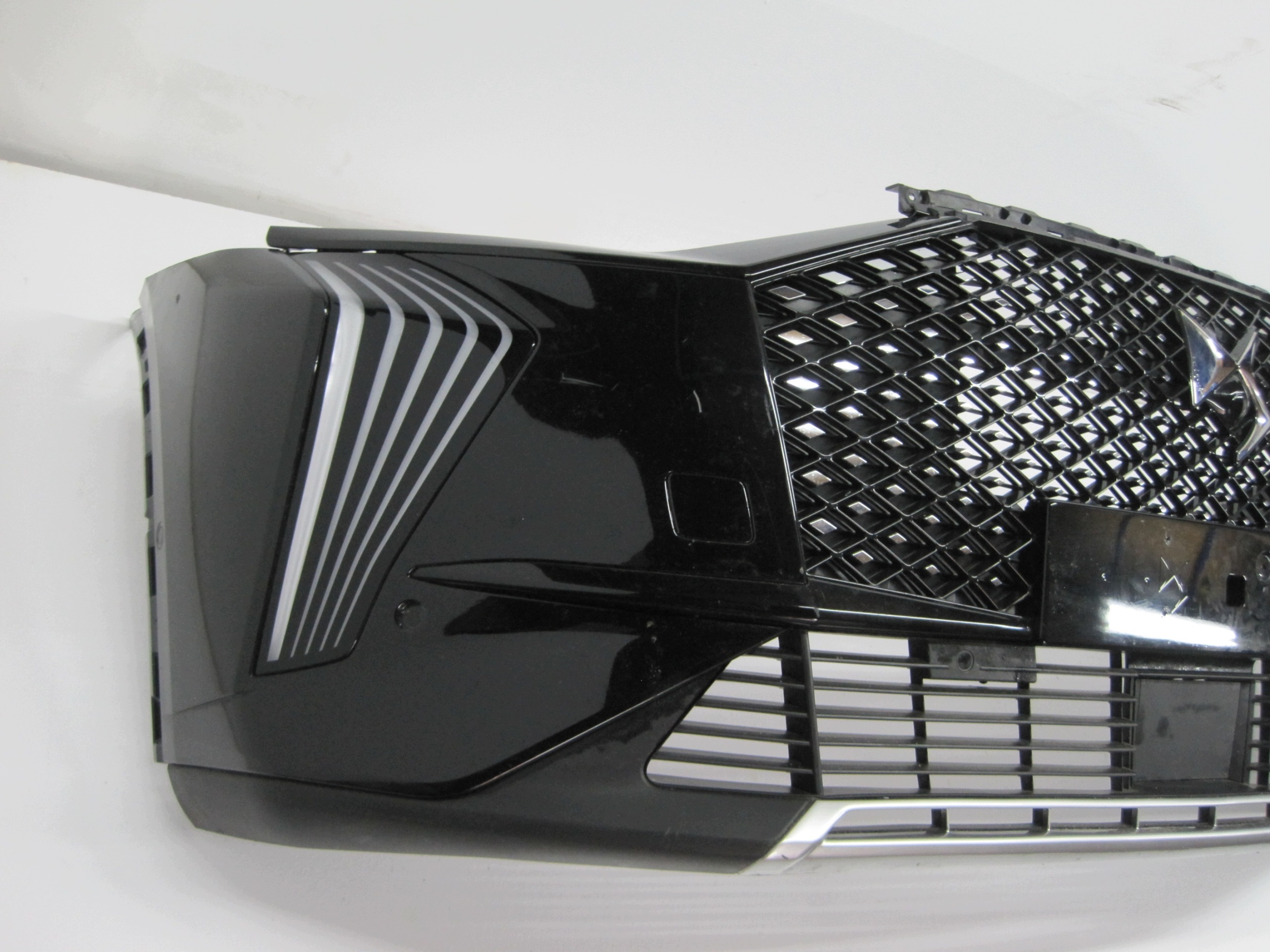 front bumper CITROEN DS7 6 PDC LIFT 25R front