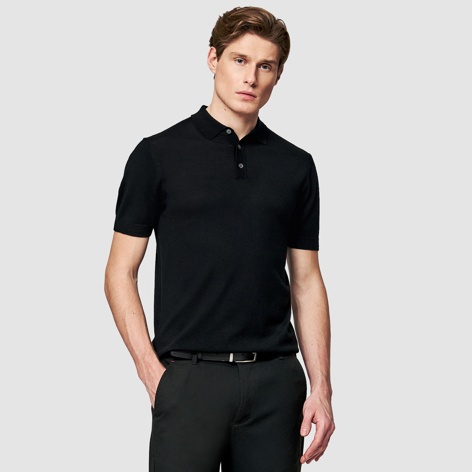 Černé svetrové polo tričko ze 100% vlny Merino Pako Lorente vel