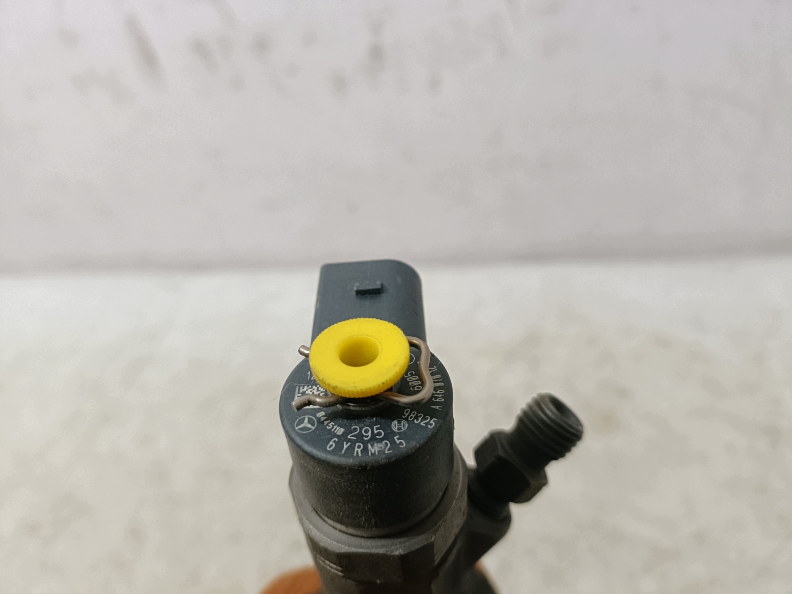 MERCEDES SPRINTER 906 2.1 CDI einspritzdüse pumpe-düse-einheit A6469761287