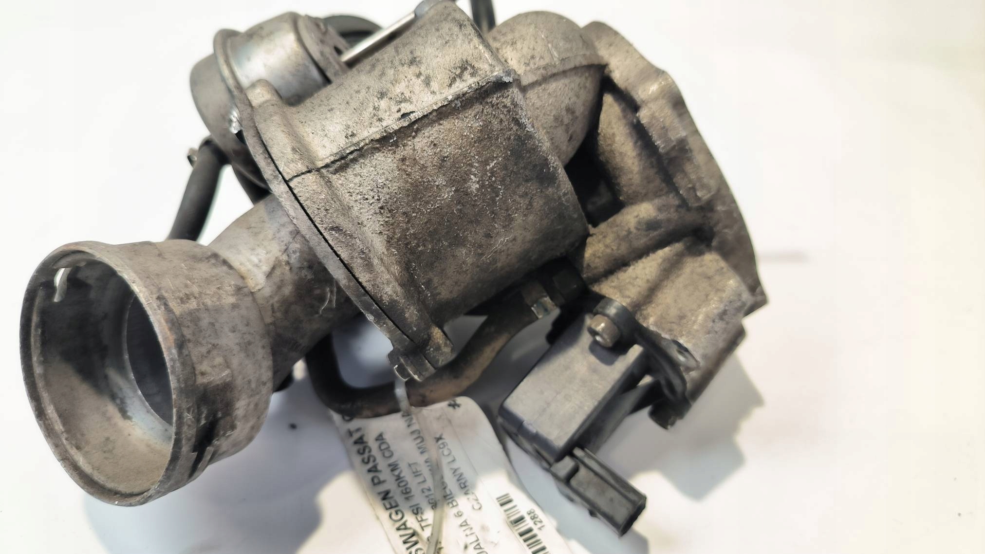 EGR valve 06H145710D AUDI A4 B8