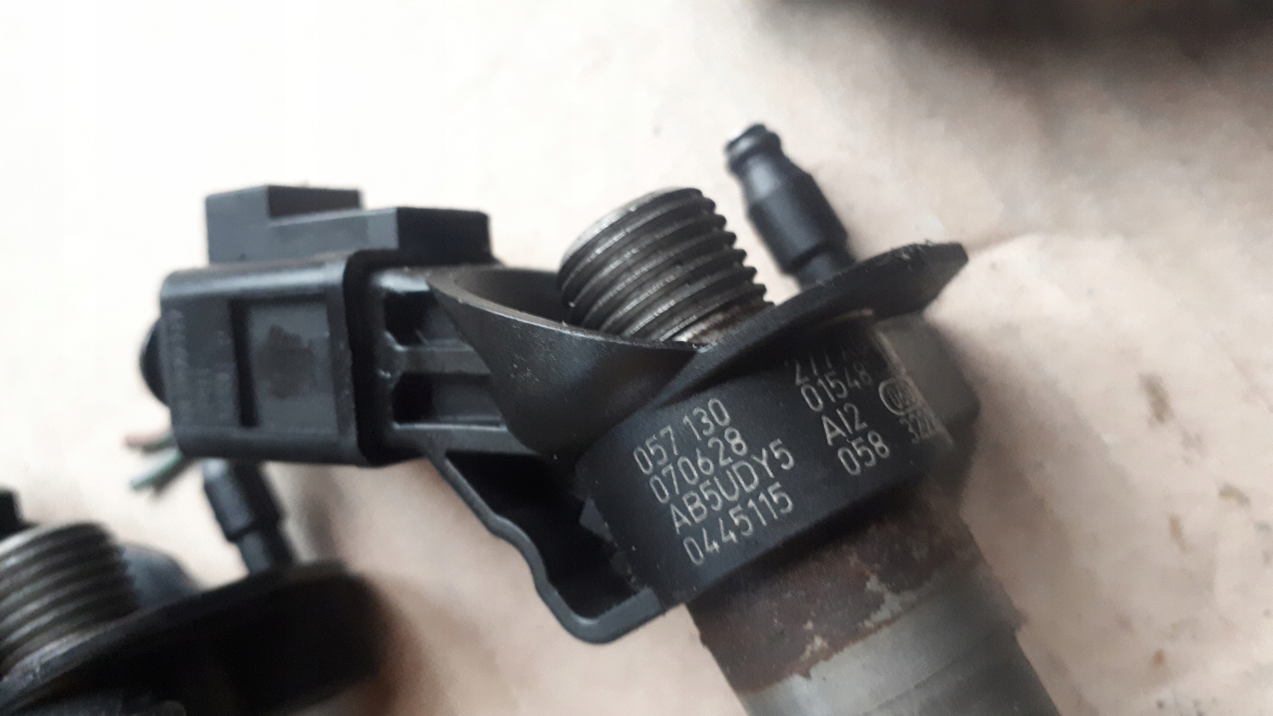 A5 8T injecteur carburant 2.7 3.0 TDI A4 B8 A6 C6