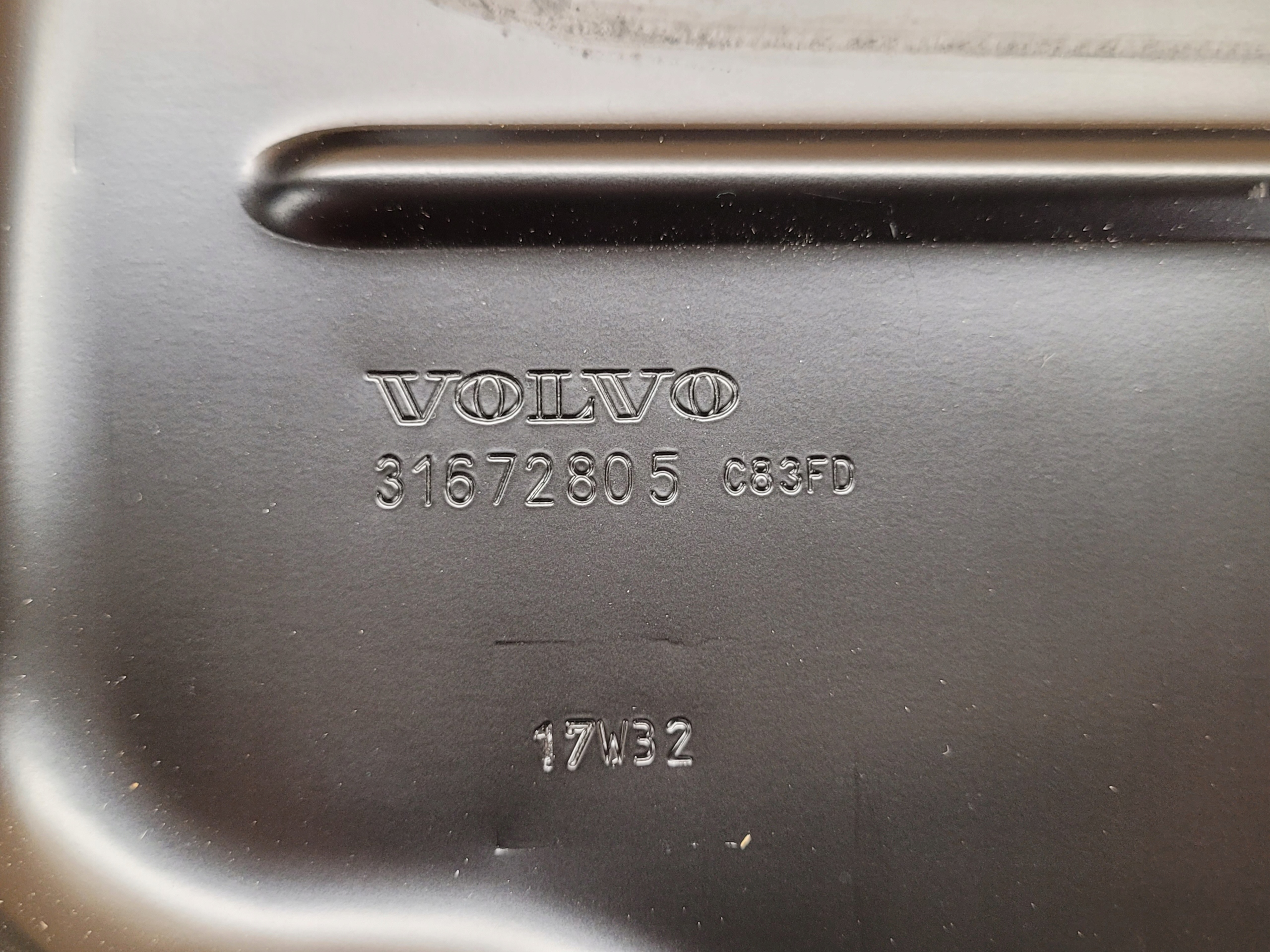 Blende Abdeckung wärmblech VOLVO XC90 II 2015- EUROPA