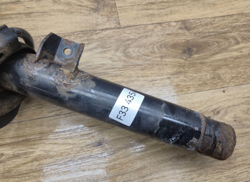 BMW F33 shock absorber front front 3.0 RWD 6868657