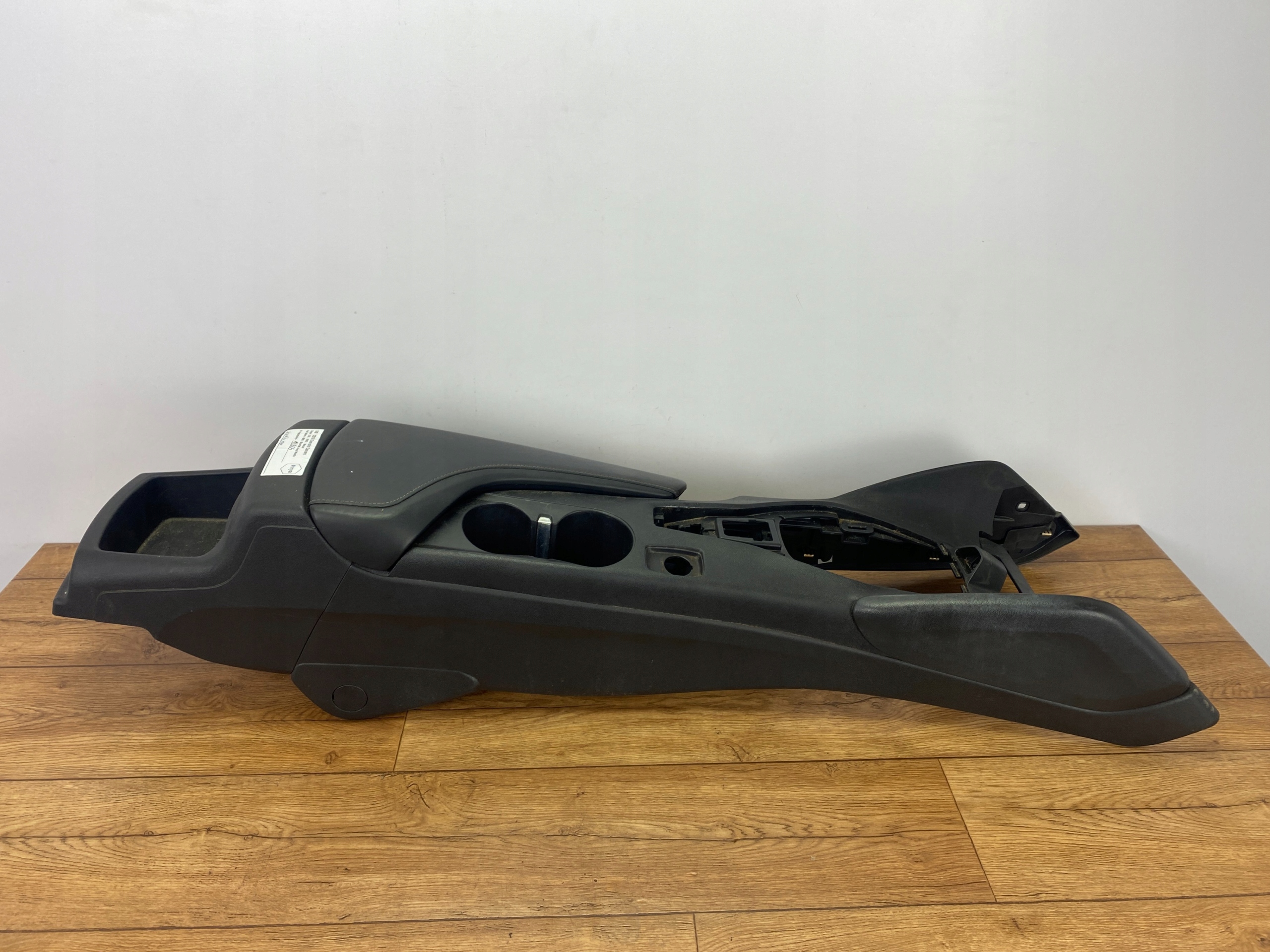 console tunel central armrest Chevrolet Camaro 2016+