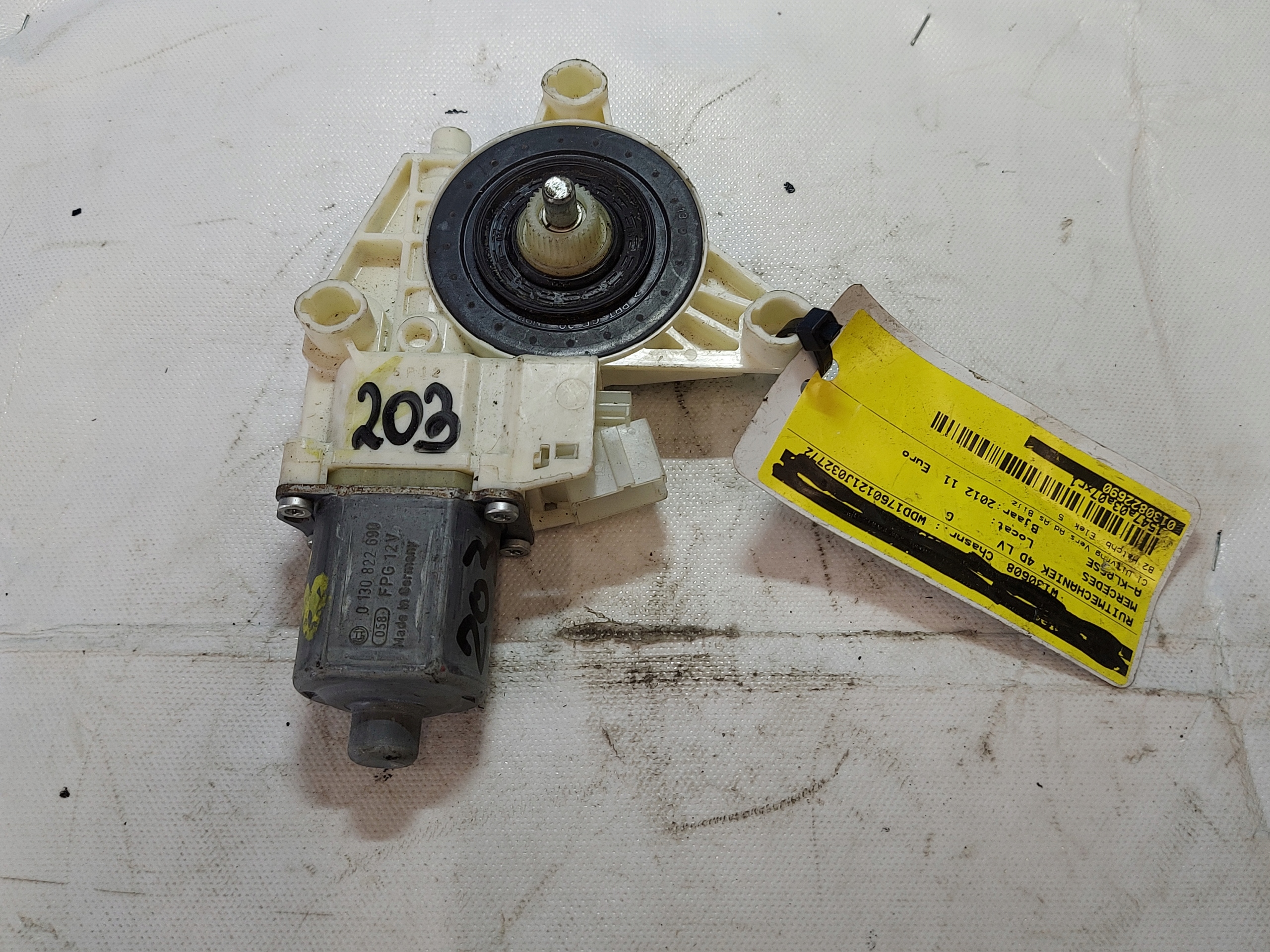 engine lifting windows MERCEDES W169 A2469065100 left front