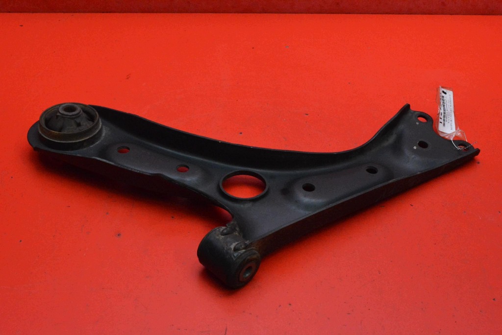 arm right front 54501-G4AA0 KIA CEED 3 III 1.6 CRDI 116 KM 18-21