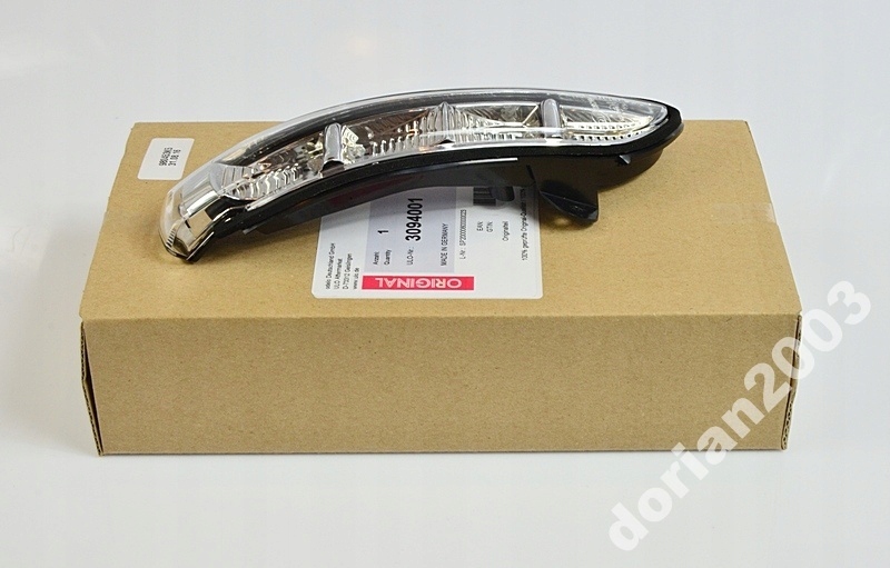 поворотник зеркала MERCEDES W211 W221