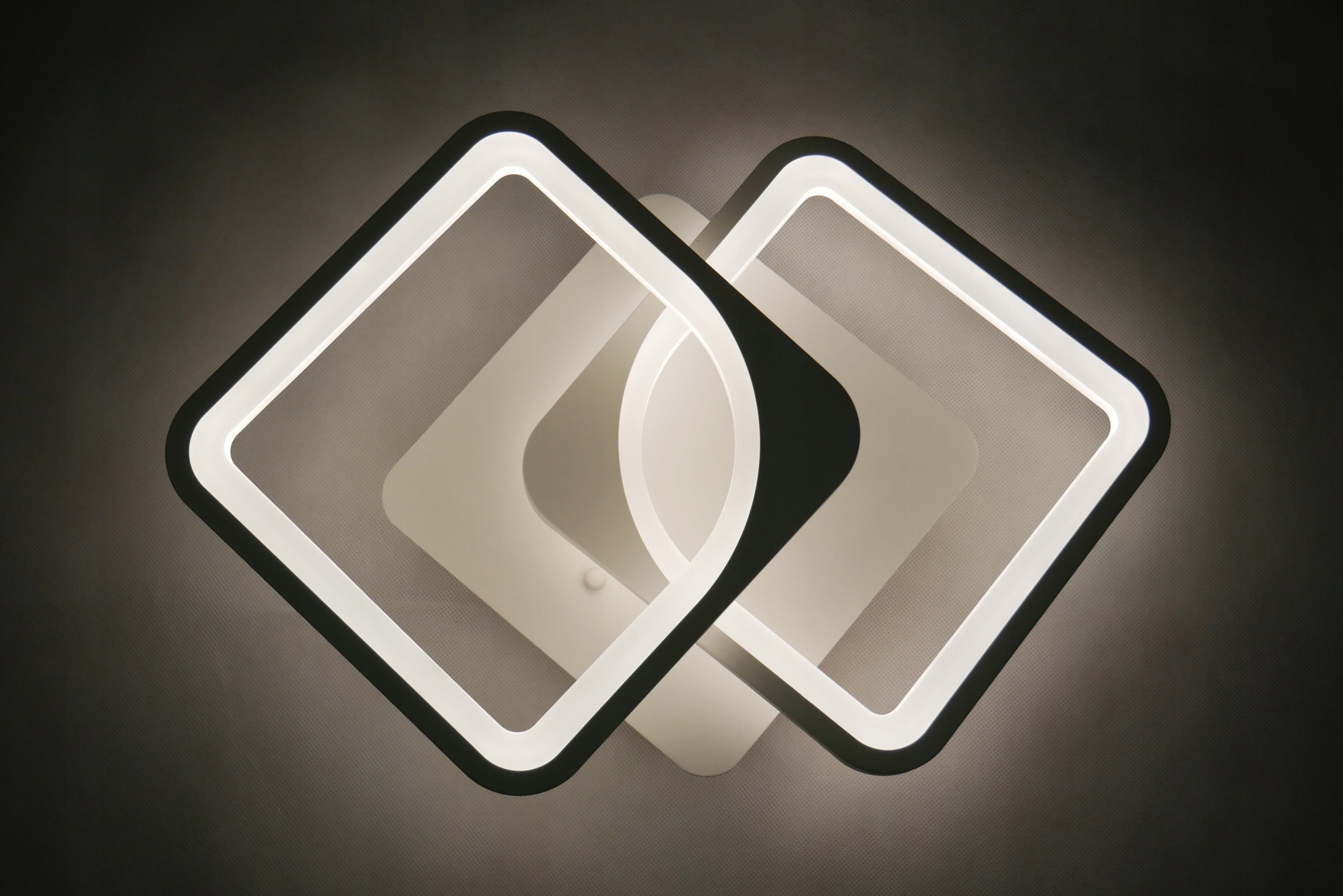 LAMPA LED RING LAMPA SUFITOWA PLAFON LED + PILOT Kod producenta 2024/2