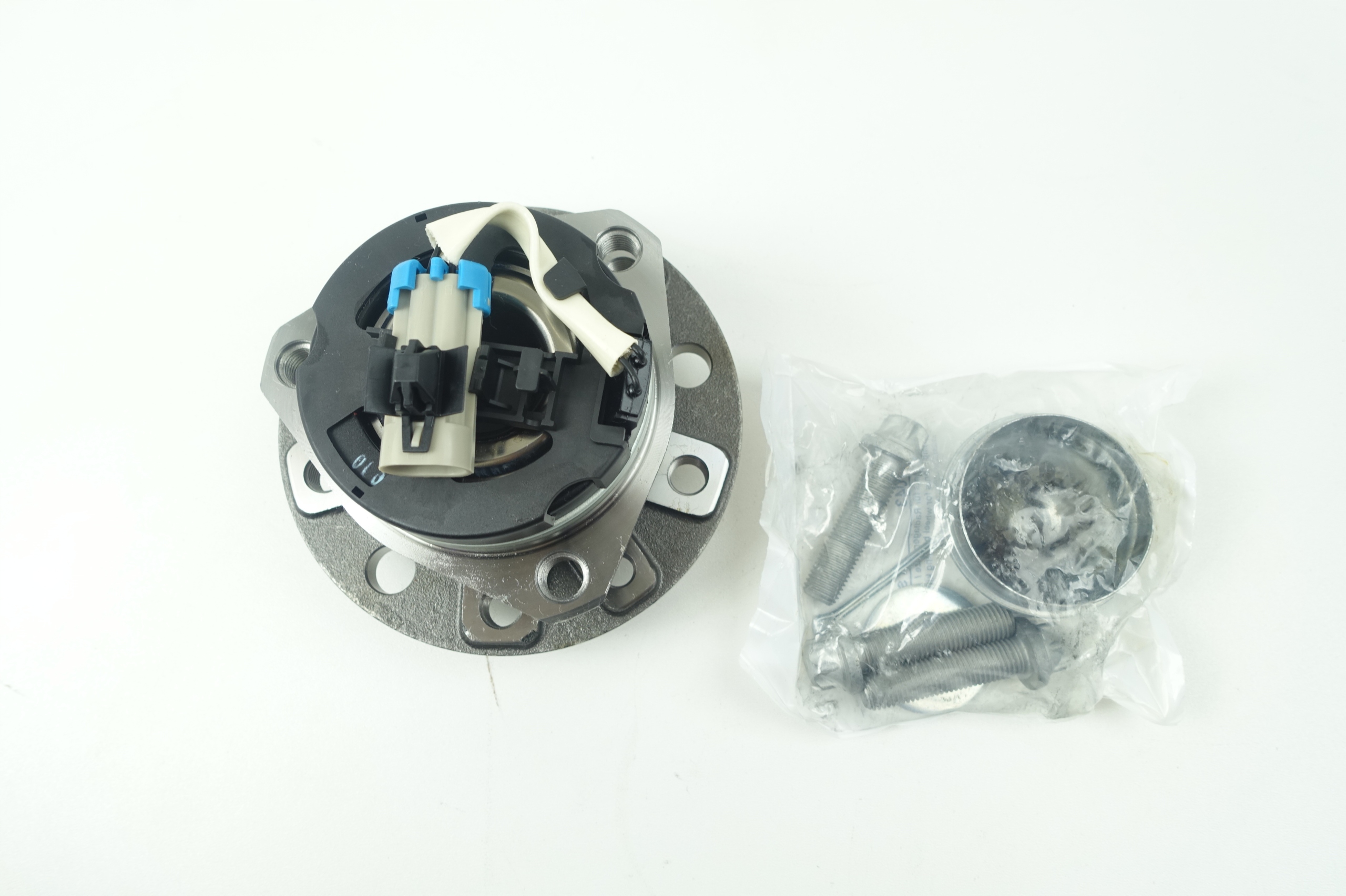 PIASTA LOZYSKO KOLA PRZOD OPEL ASTRA G T98 OPTIMAL Part number 201043