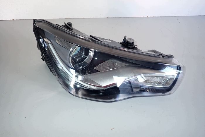 AUDI A1 XENON LED 10- reflektor right light right for SZKLO OSPRZET