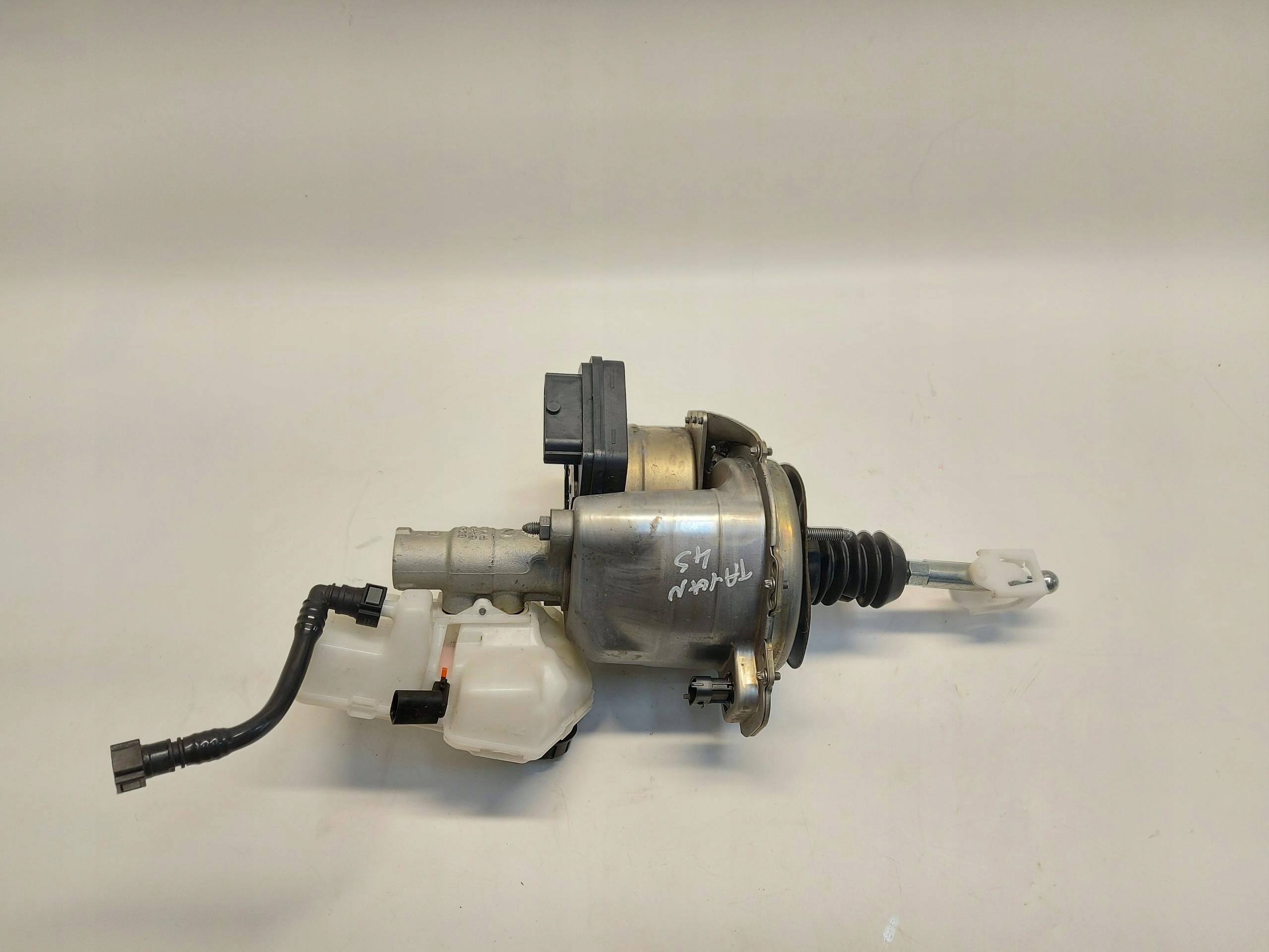 Porsche Taycan 4S 9J1 2021r SERVO Servofreno 9J1614105G