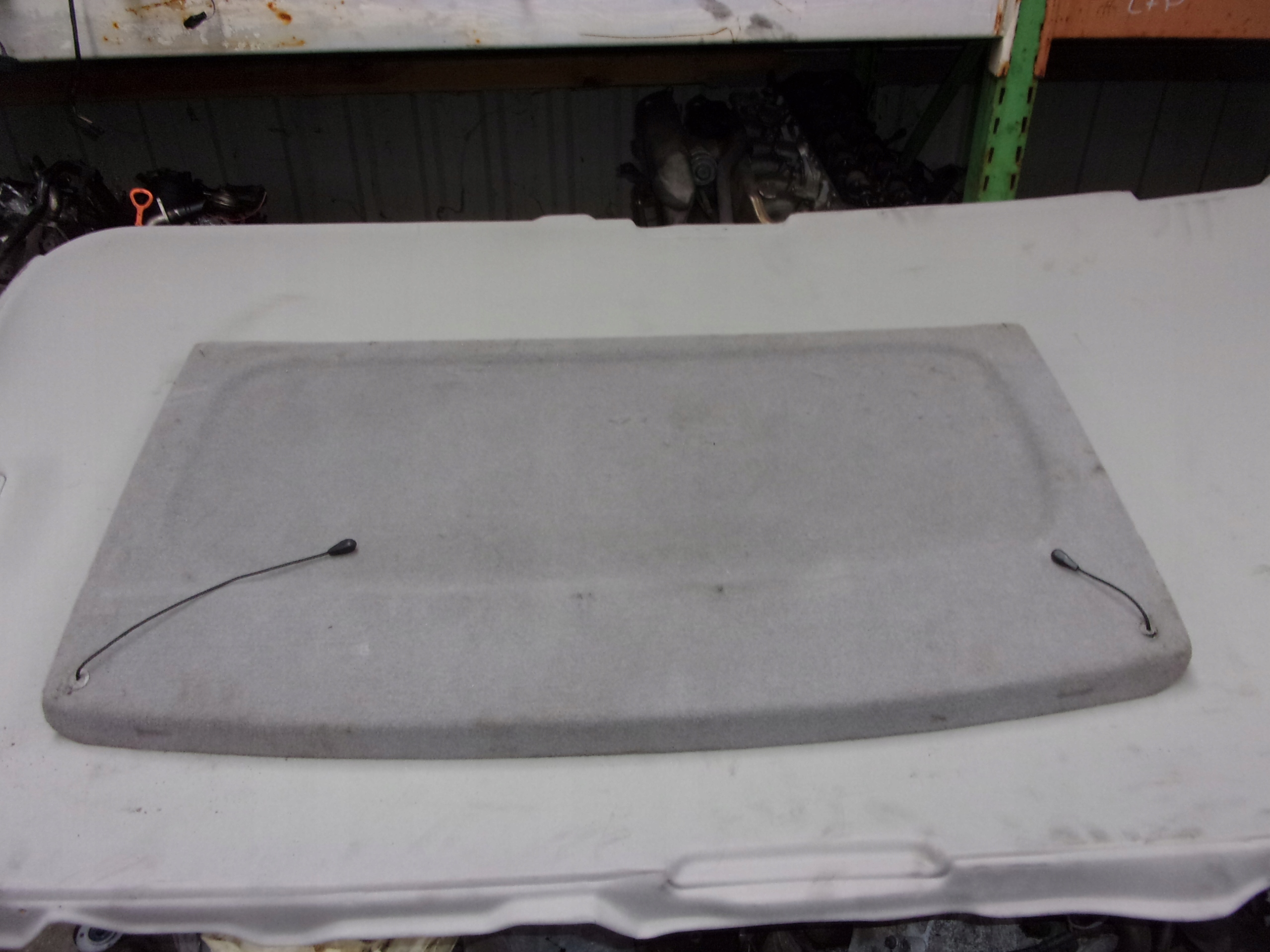 PÓŁKA BAGAŻNIKA VW GOLF IV