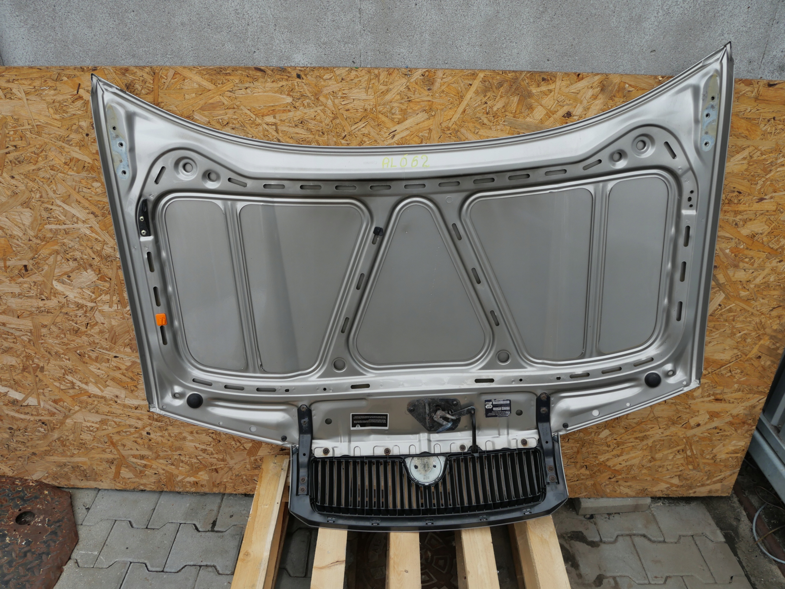 Capot SKODA FABIA et