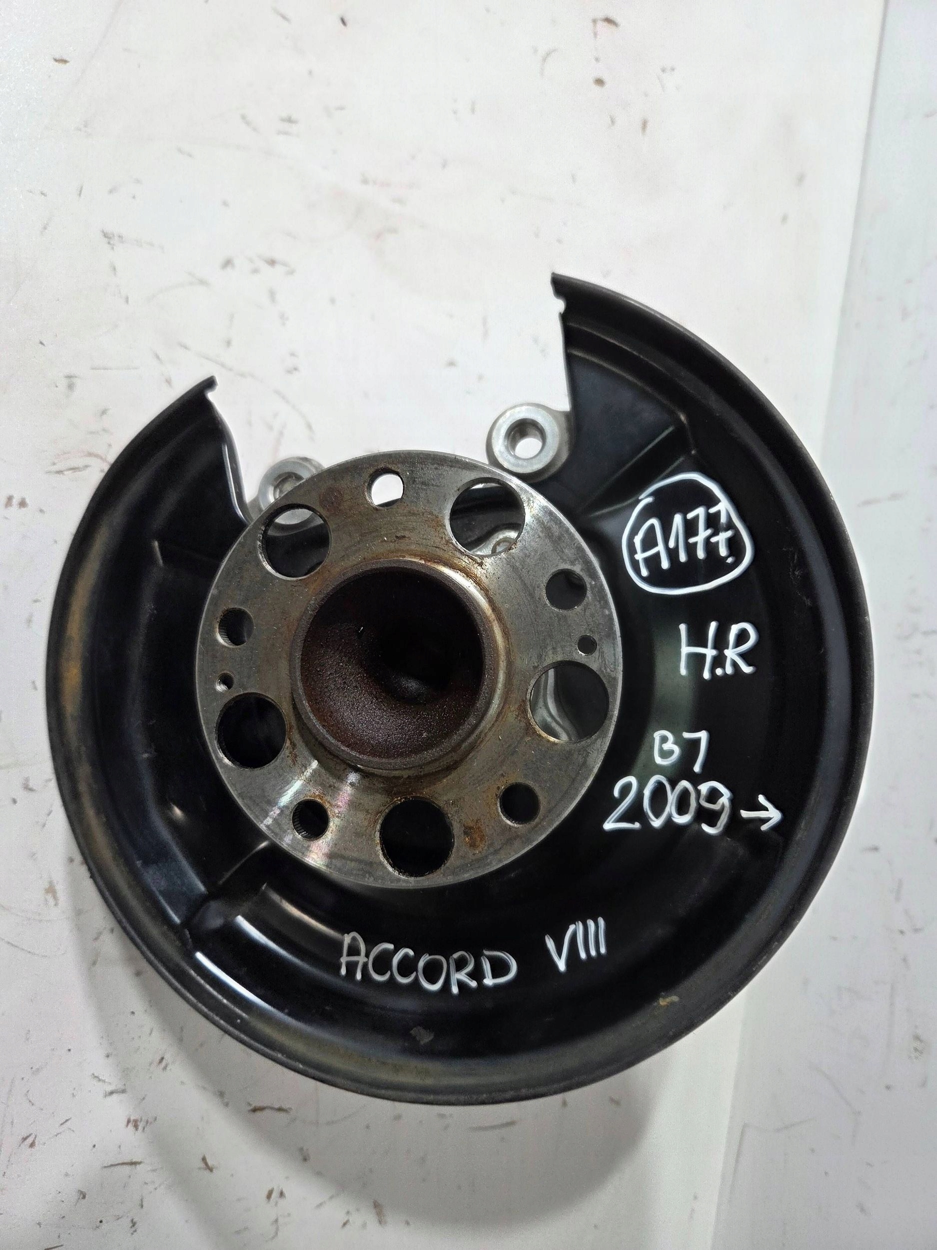 Honda Accord VIII swing rear right 2008-2015 (A177)
