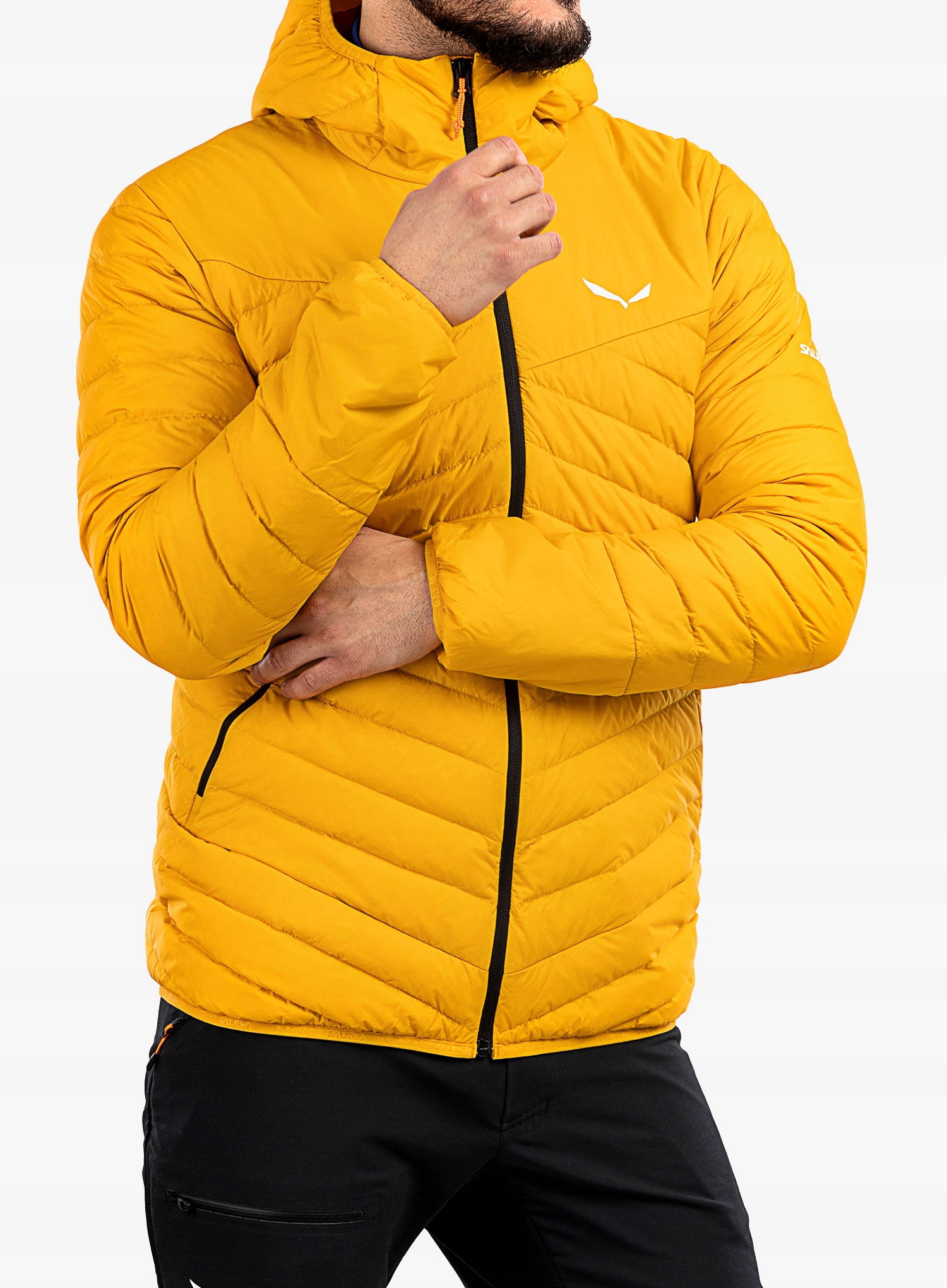 Péřová bunda Salewa Brenta Jacket zlatá/černá, velikost S