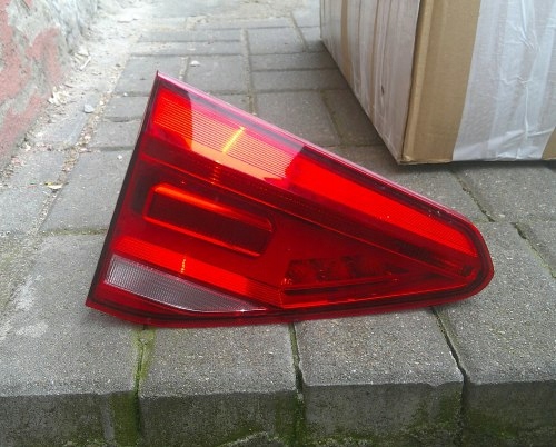 VW TOURAN III 5TA 15- LEWA TYLNA LAMPA KLAPA ORYGINAŁ EUROPA