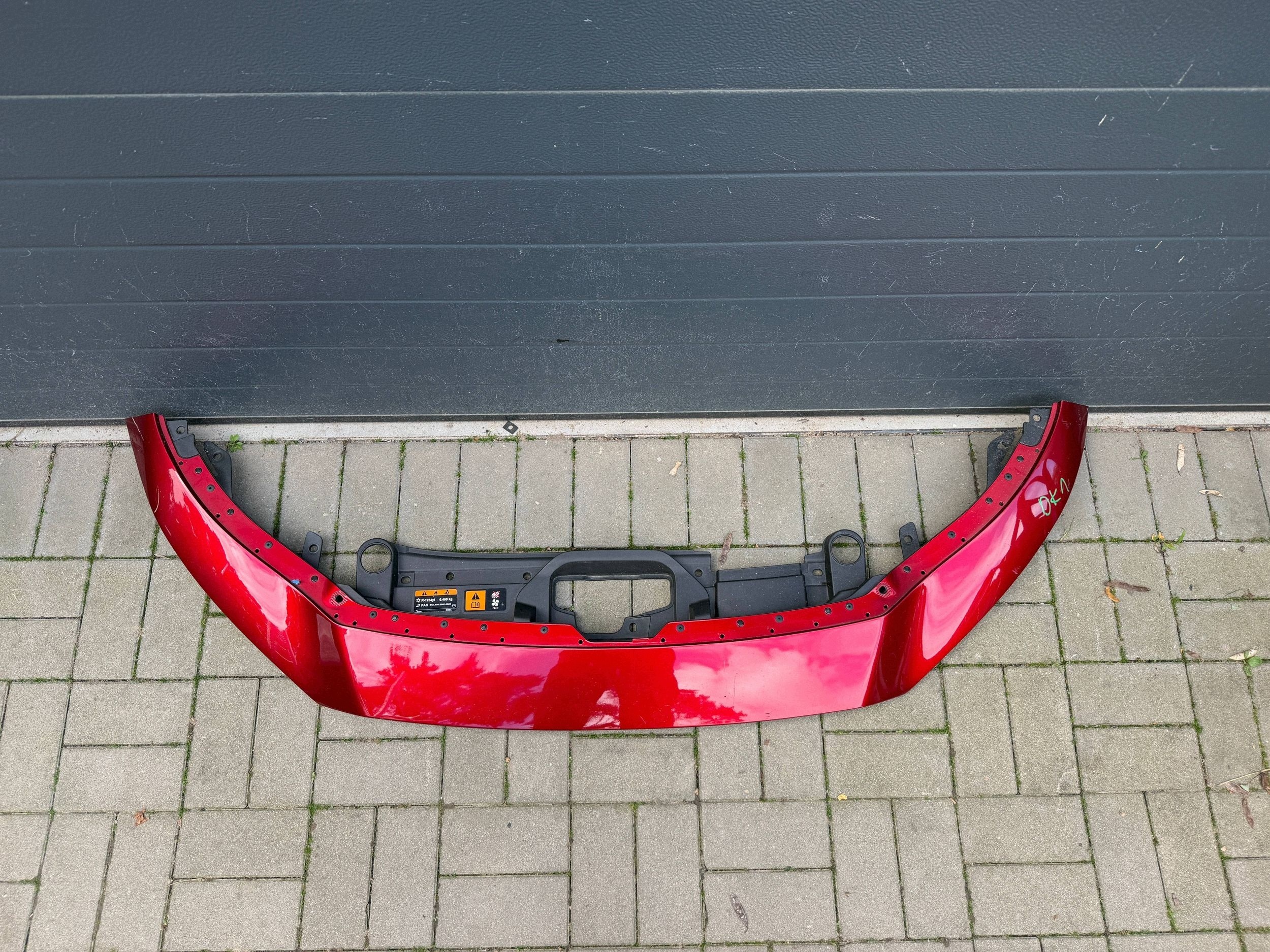 Mazda CX30 CX 30 visor moulding upper cap of a bumper DFR5-50722
