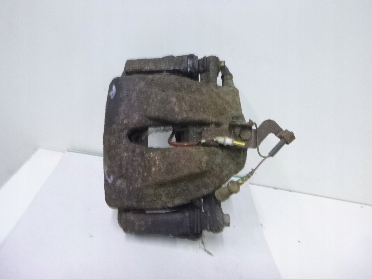 caliper brake front Fiat Ulysse II 2.2JTD 04r.
