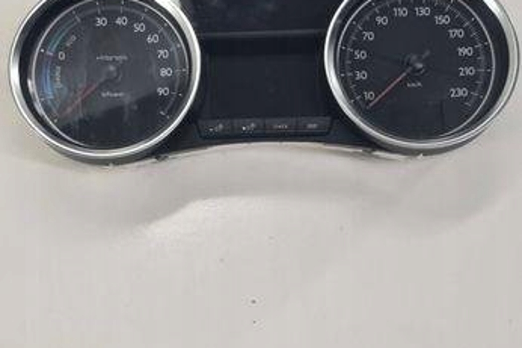 спидометр часы peugeot oe 9678558780