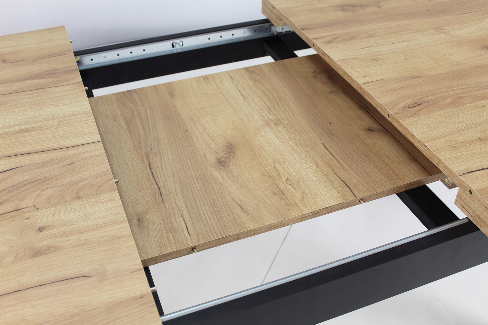 10 DREWNIANYCH krzeseł Rozkładany stół 90x170/250 Kolor korpusu stołu czarny