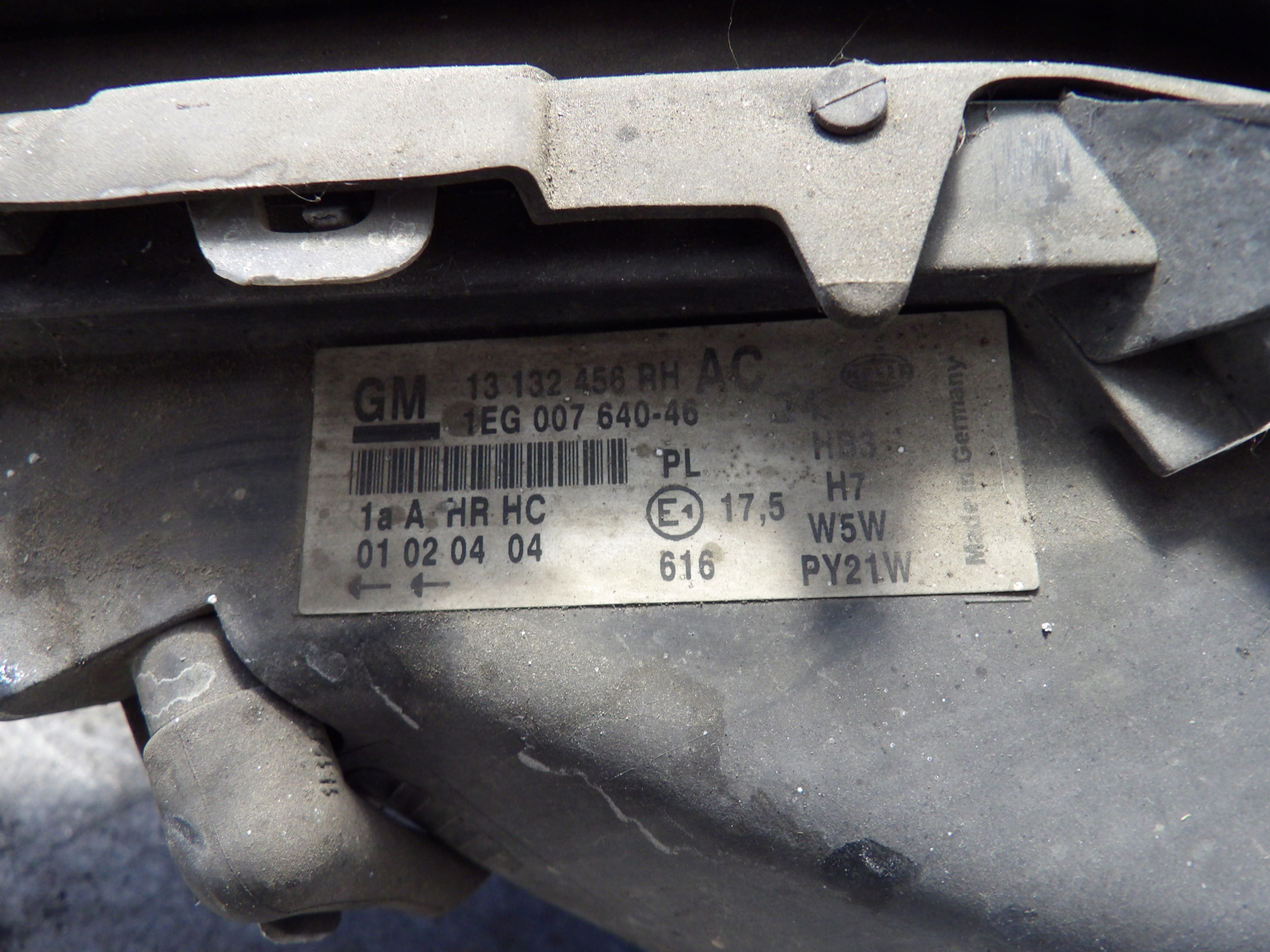 Opel Astra G II light front right 13132456RH 1EG007640-46