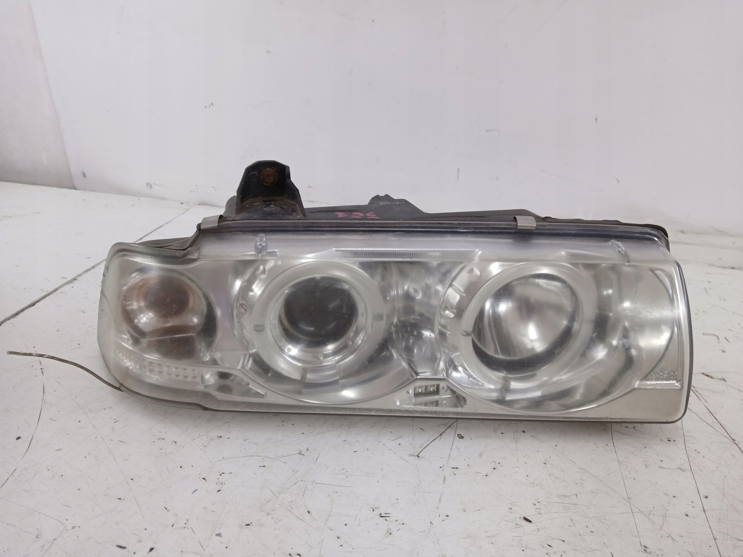 BMW E36 light left right front lens KOMPLET ANGEL EYES DO POLERKI