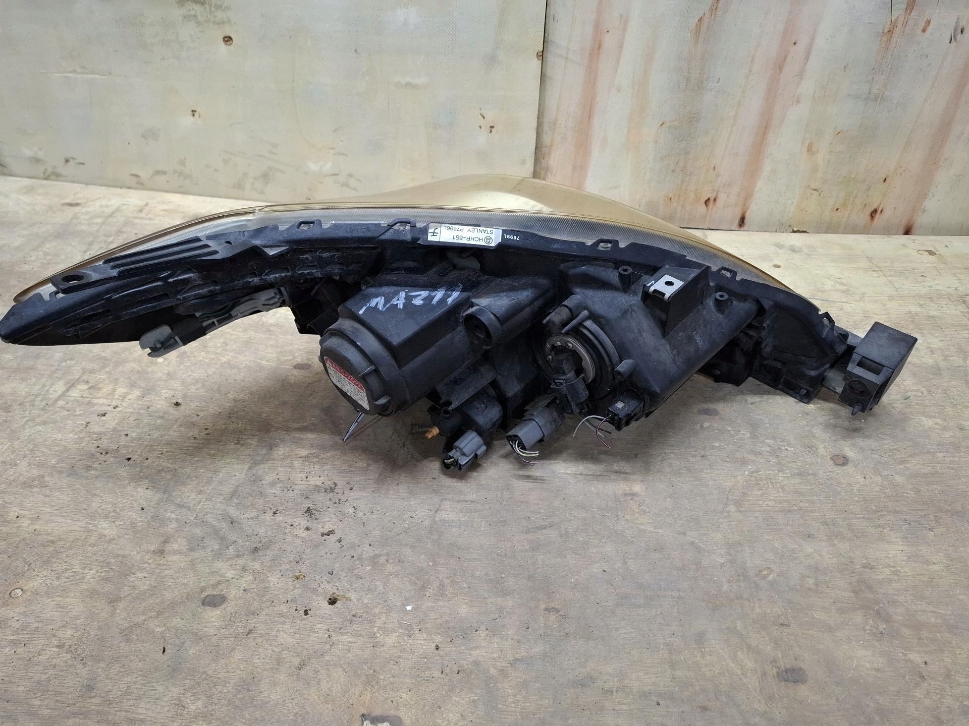 light front left side Mazda 5 facelift 2008 HCHR-651