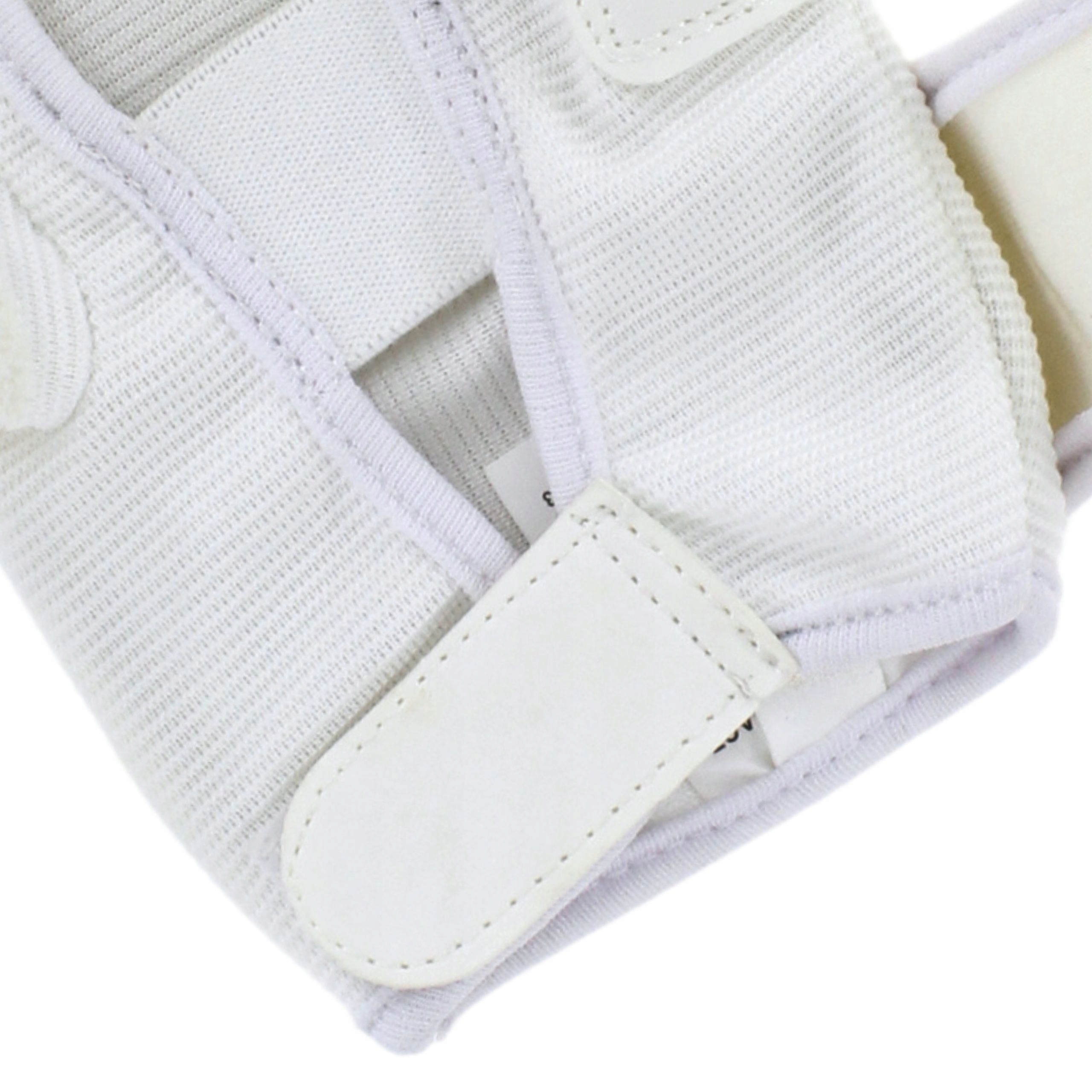 BELTOR RĘKAWICE KARATE OCHRANIACZE DŁONI PIĘŚCI KYOKUSHIN BIAŁE r. L Rozmiar L