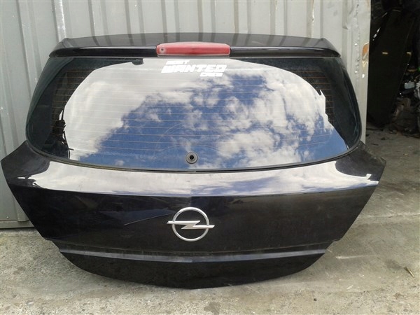 KLAPA TYLNA OPEL ASTRA H GTC 3D HB Z20R