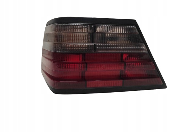 MERCEDES E W124 84- SEDAN LAMPA LEWA TYŁ BLACK CIEMNA