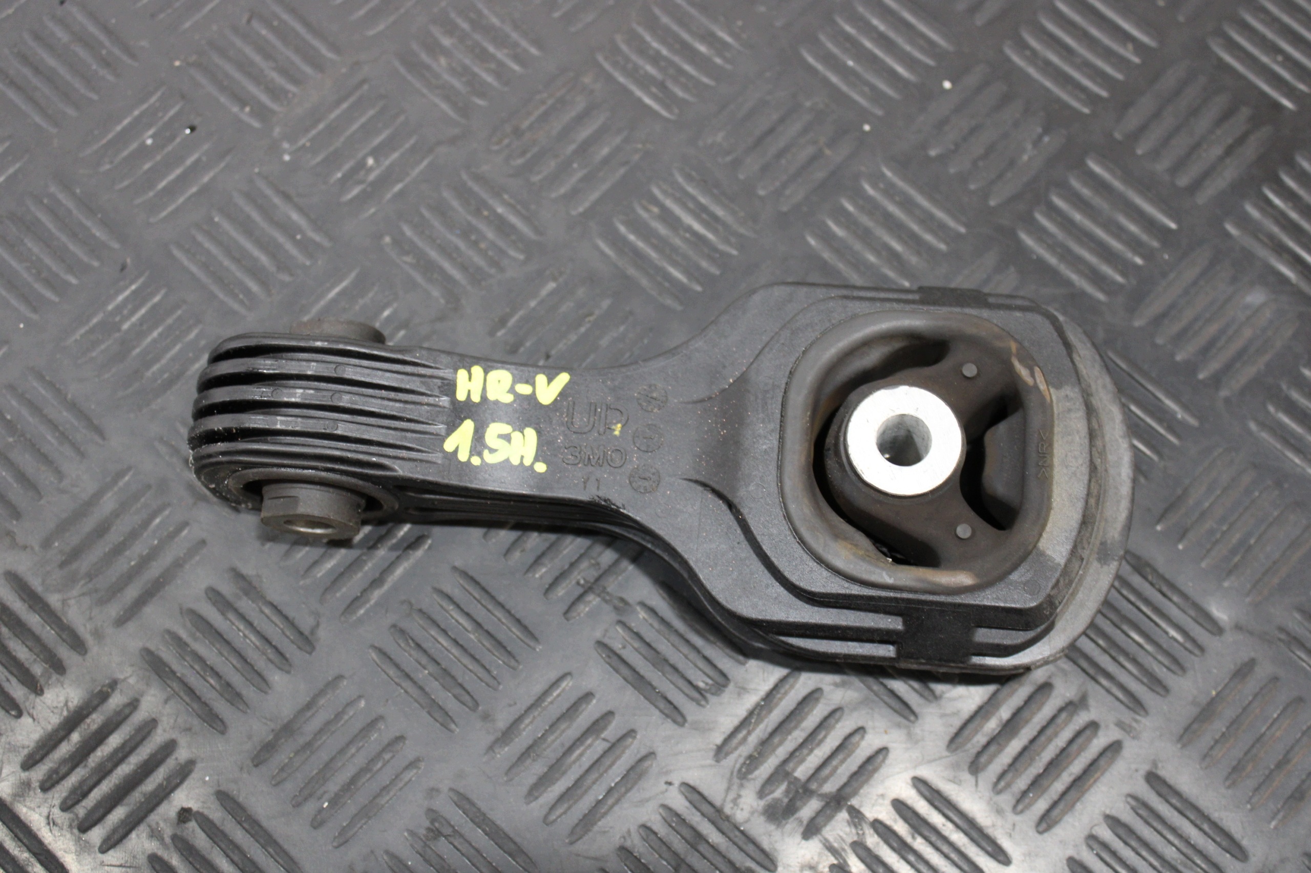 holder engine mount HONDA HRV H-RV III 3 2021