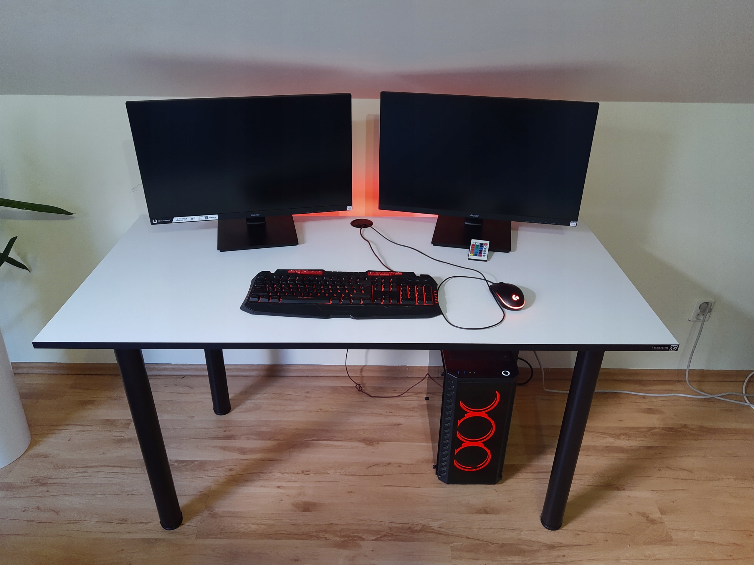 BIURKO GAMINGOWE RGB LED wysyłka 24 godz. Marka inna