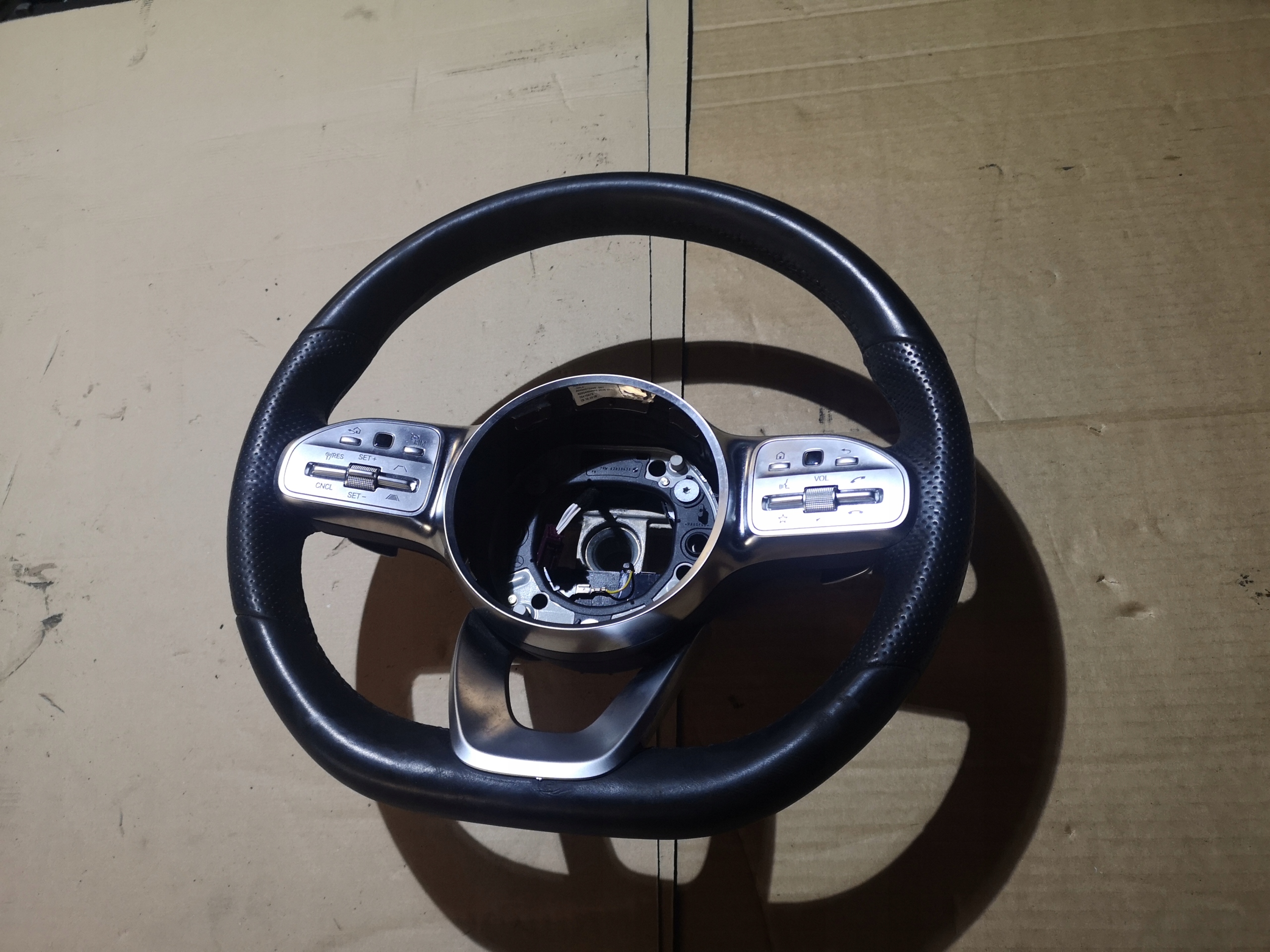 Кермо MERCEDES GLC W253 AMG 18R