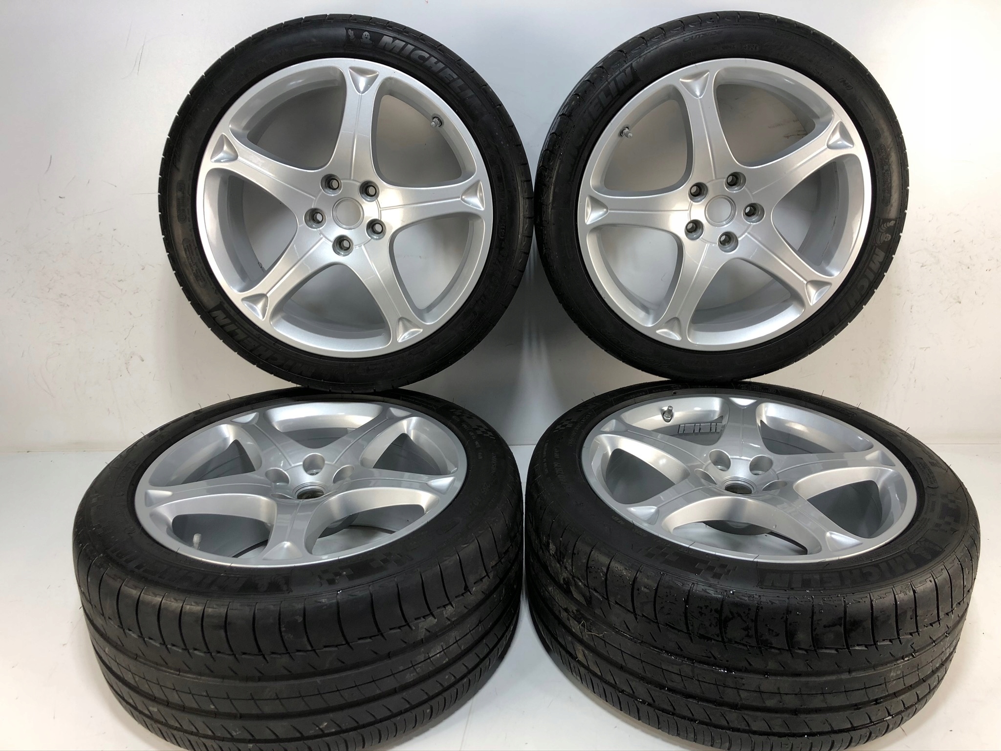 КОЛІСНІ ДИСКИ FERRARI CALIFORNIA 19 