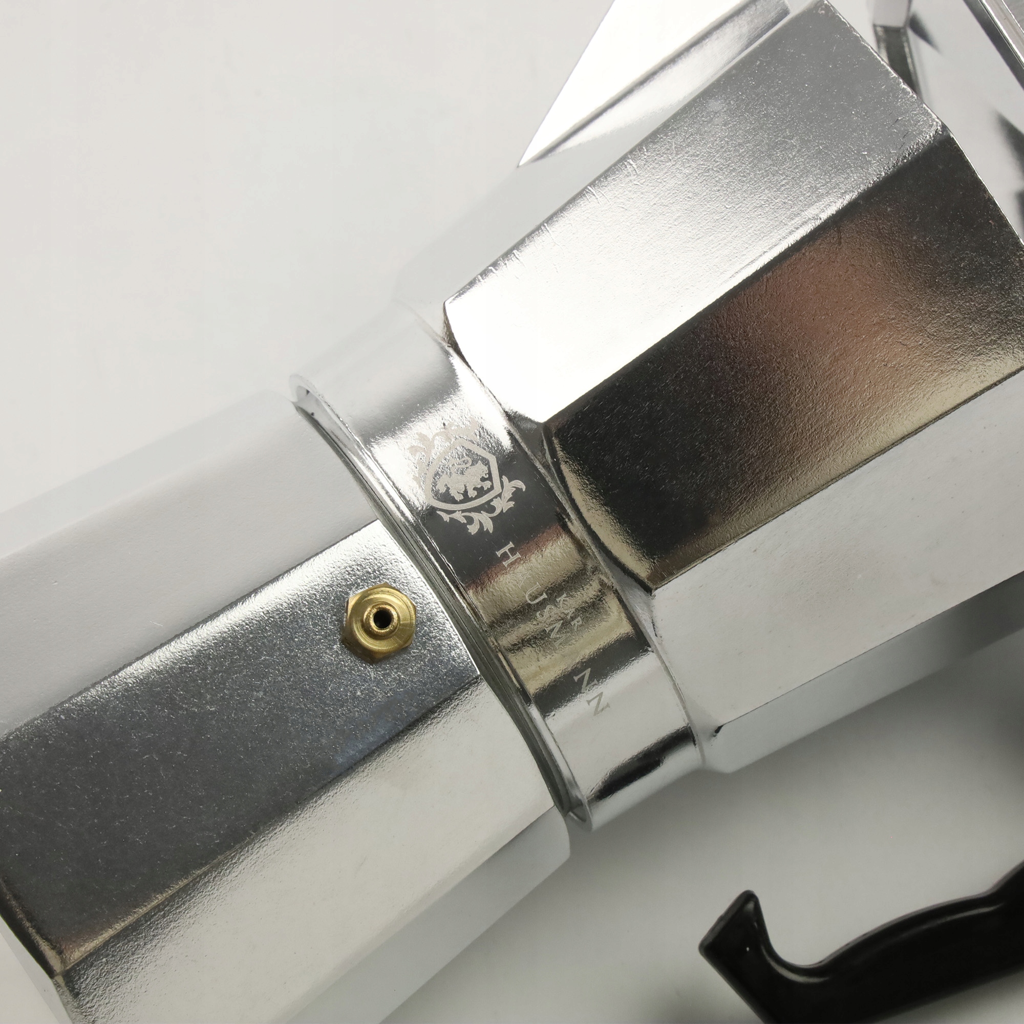 KAWIARKA ALUMINIOWA ZAPARZACZ DO KAWY KAFIETERKA WŁOSKA MOKA NA 6 FILIŻANEK