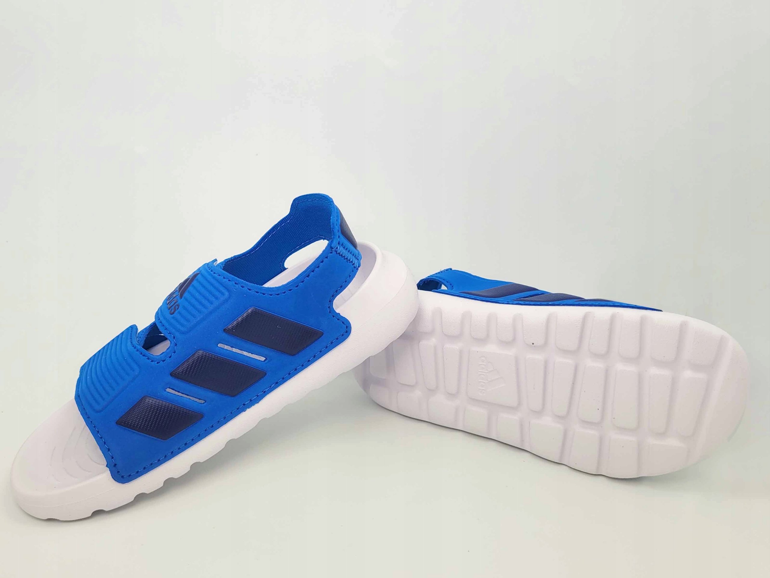 ADIDAS ALTASWIM 2.0 ID2841 SANDAŁY SANDAŁKI DZIĘCIĘCE NIEBIESKIE NA RZEPY Kolor niebieski