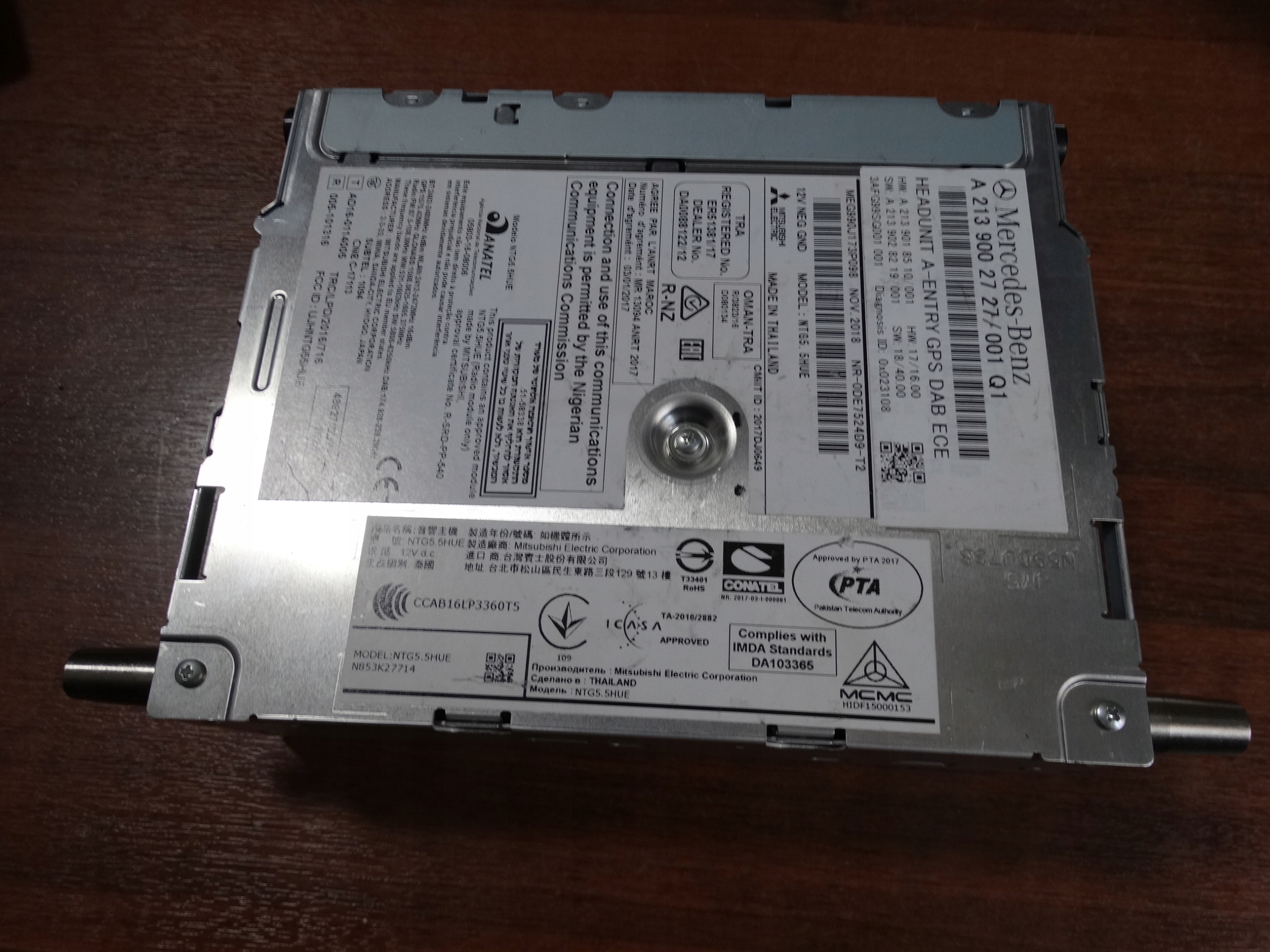 perfect condition navigation MERCEDES W190 W205 W213 W238 1 9