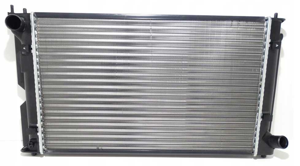 Toyota Corolla Verso 02 – Chladič Intercooler