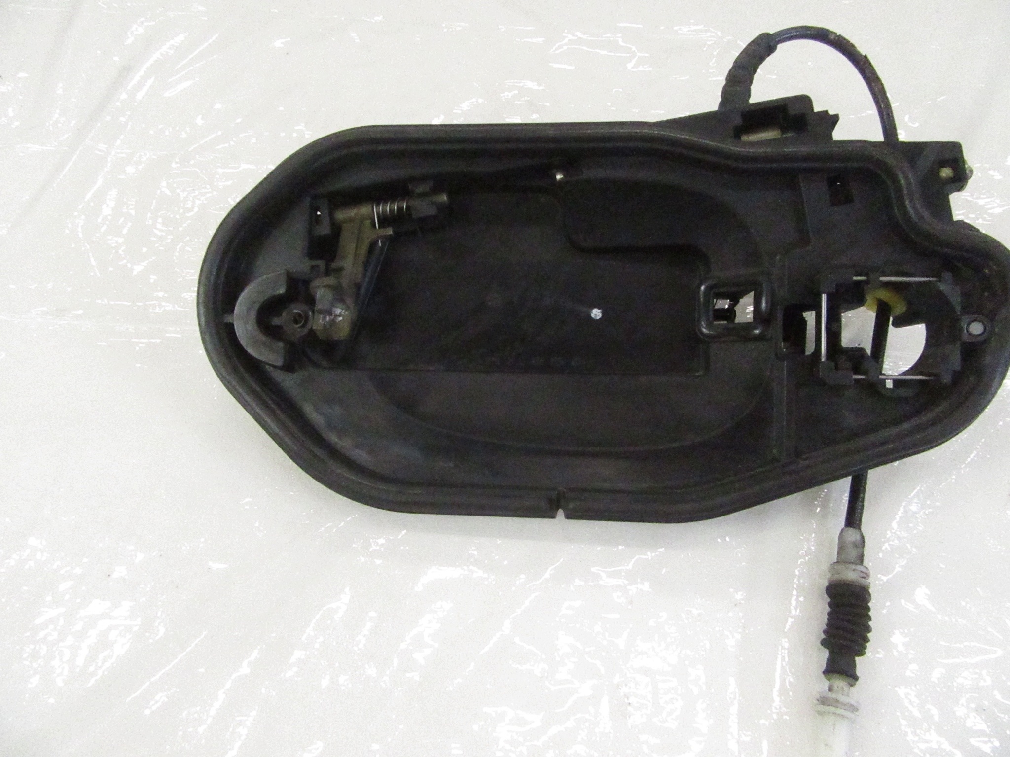 console handles left front BMW e60 e61 sedan KOMBI EUROPA