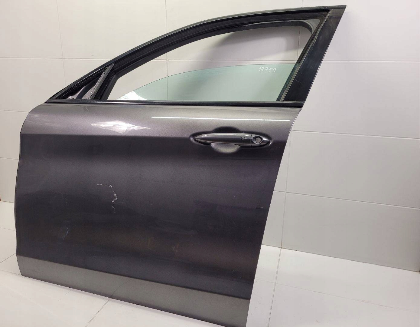 door front left side Alfa Romeo Stelvio 2017