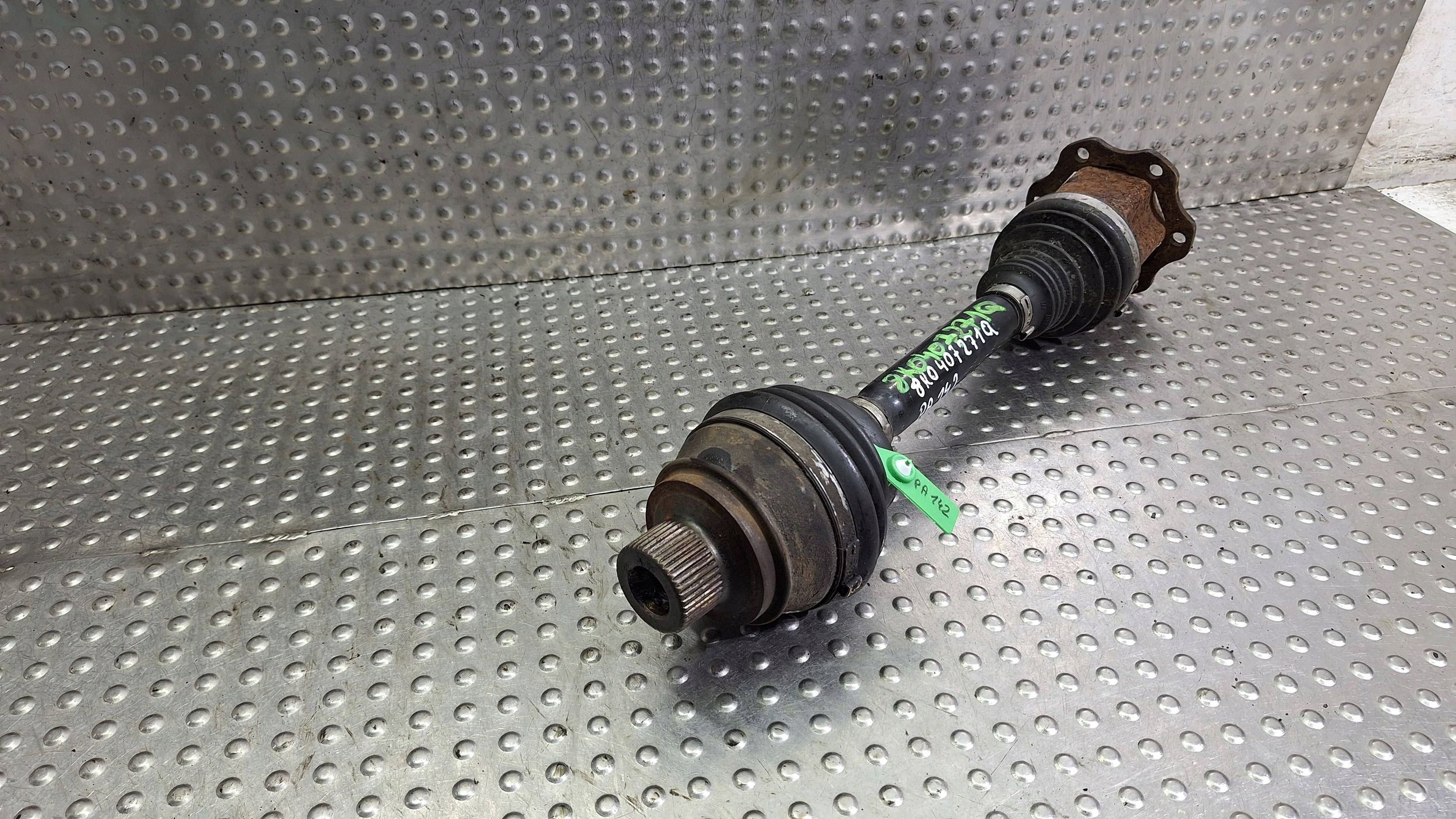 semi-axis left front 8K0407271Q AUDI A4 B8 A5 8T 1.8 2.0 TFSI AUTOMAT