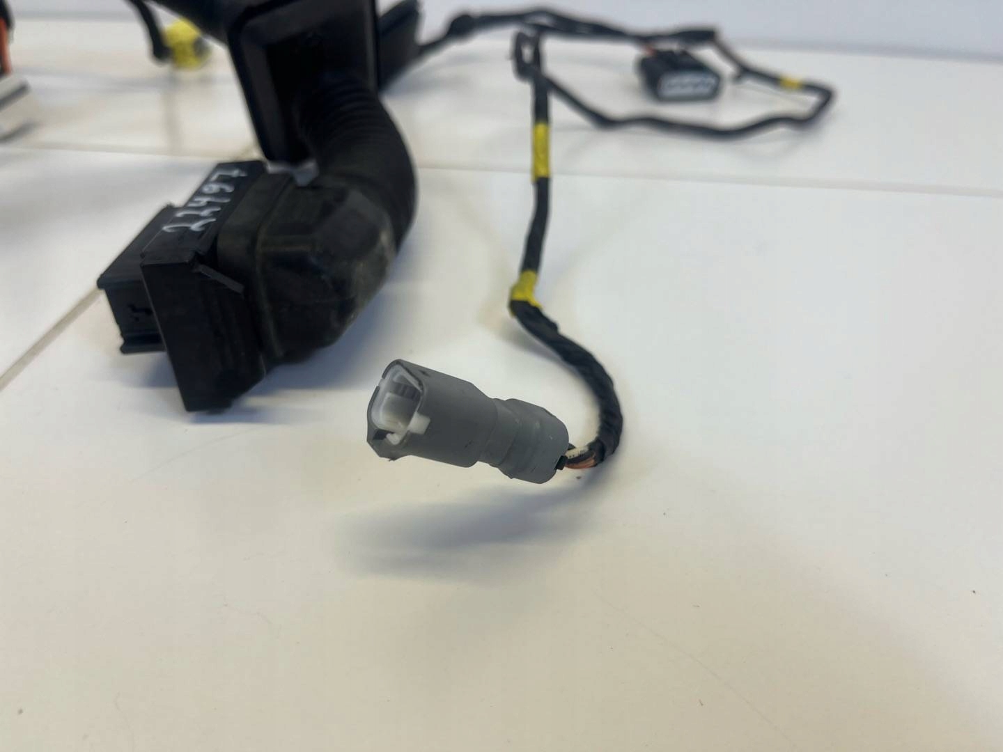 bundle wiring door front left side Hyundai Tucson 3 facelift 2019