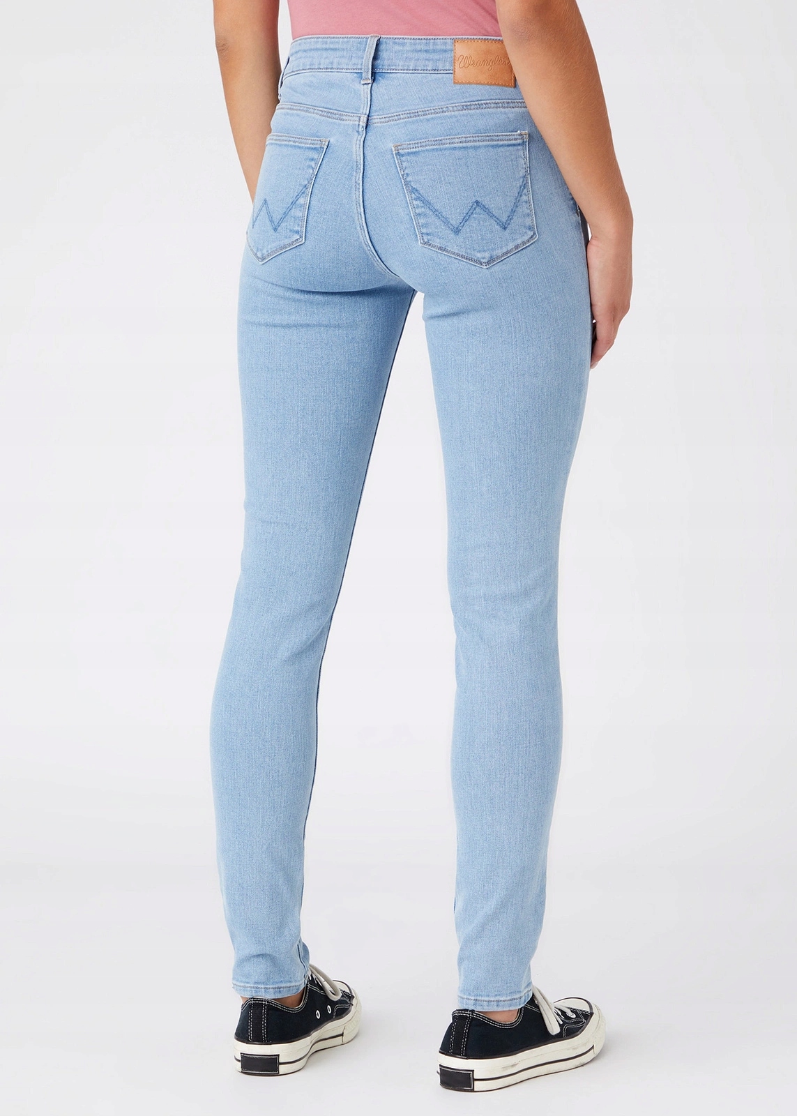 Dámské úzké nohavice kalhoty Wrangler Skinny Indigo Sky W28KVH413 25/30