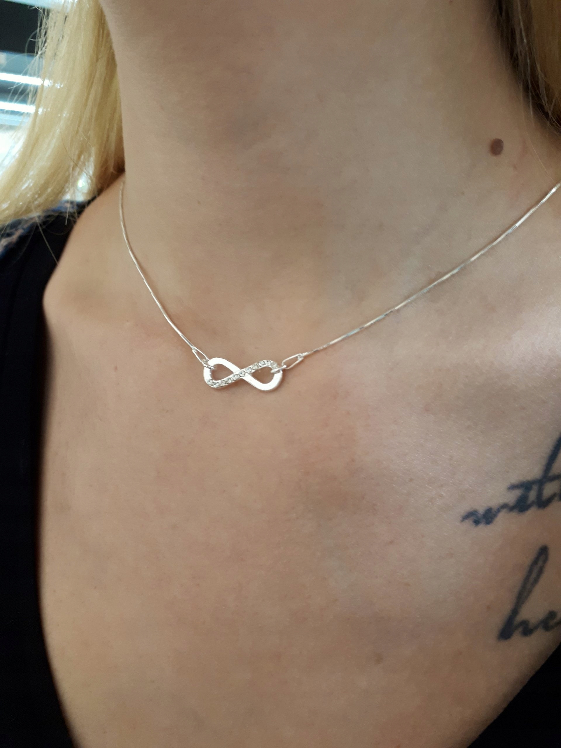 

Łańcuszek Infinity nieskończoność Swarovski żyłka