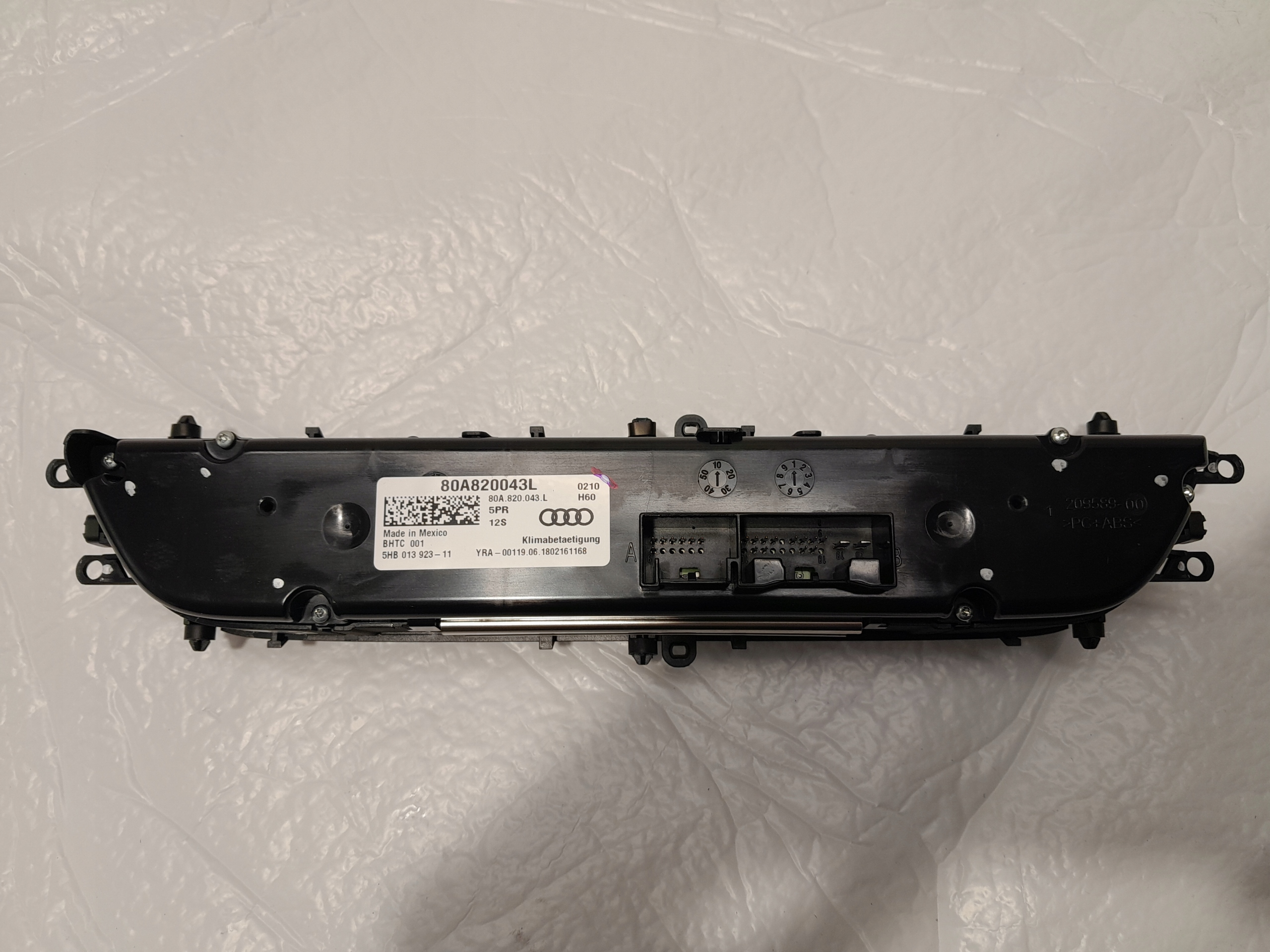AUDI Q5 80A PANEL klimaanlage WENTYLACJI SITZ 80A820043L