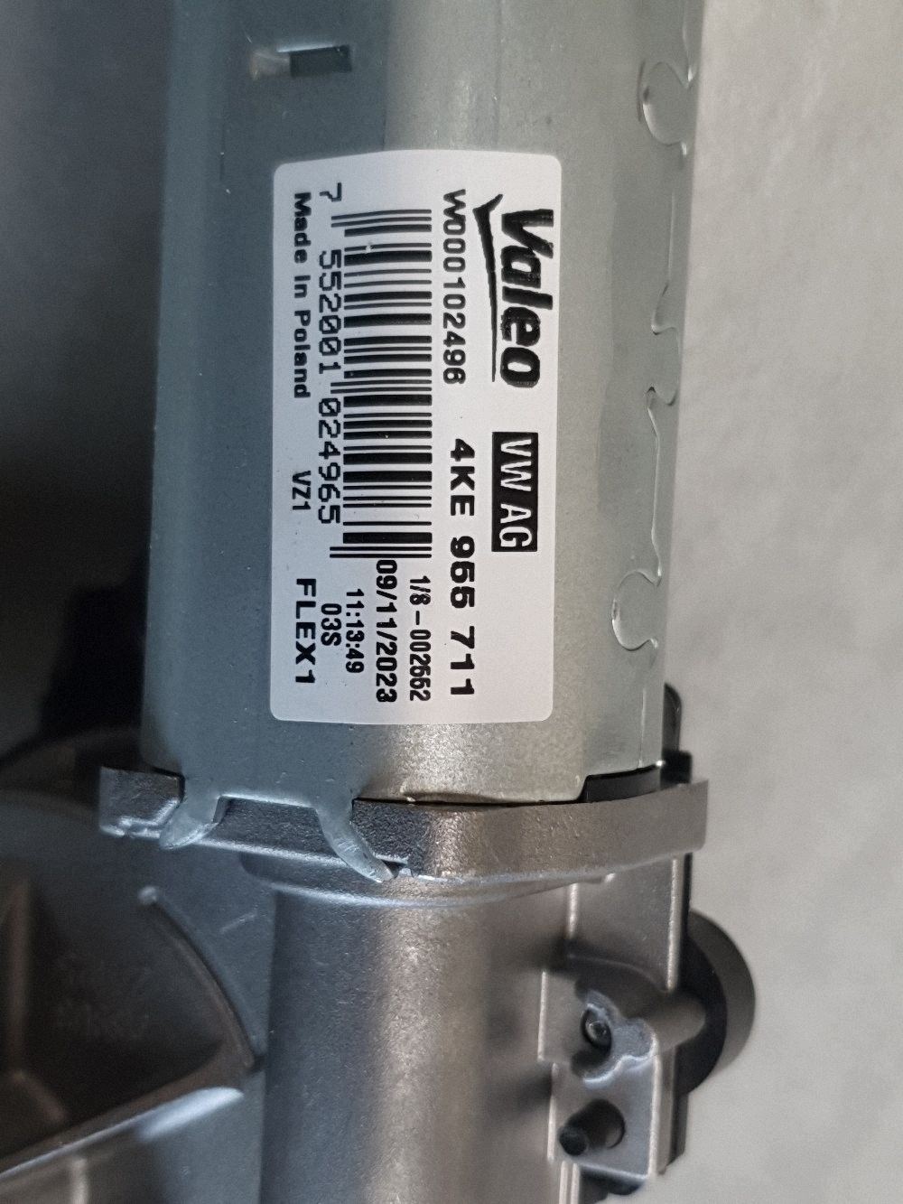 Audi SQ6 e-tron motor ablaktörlők hátsó 4KE955711